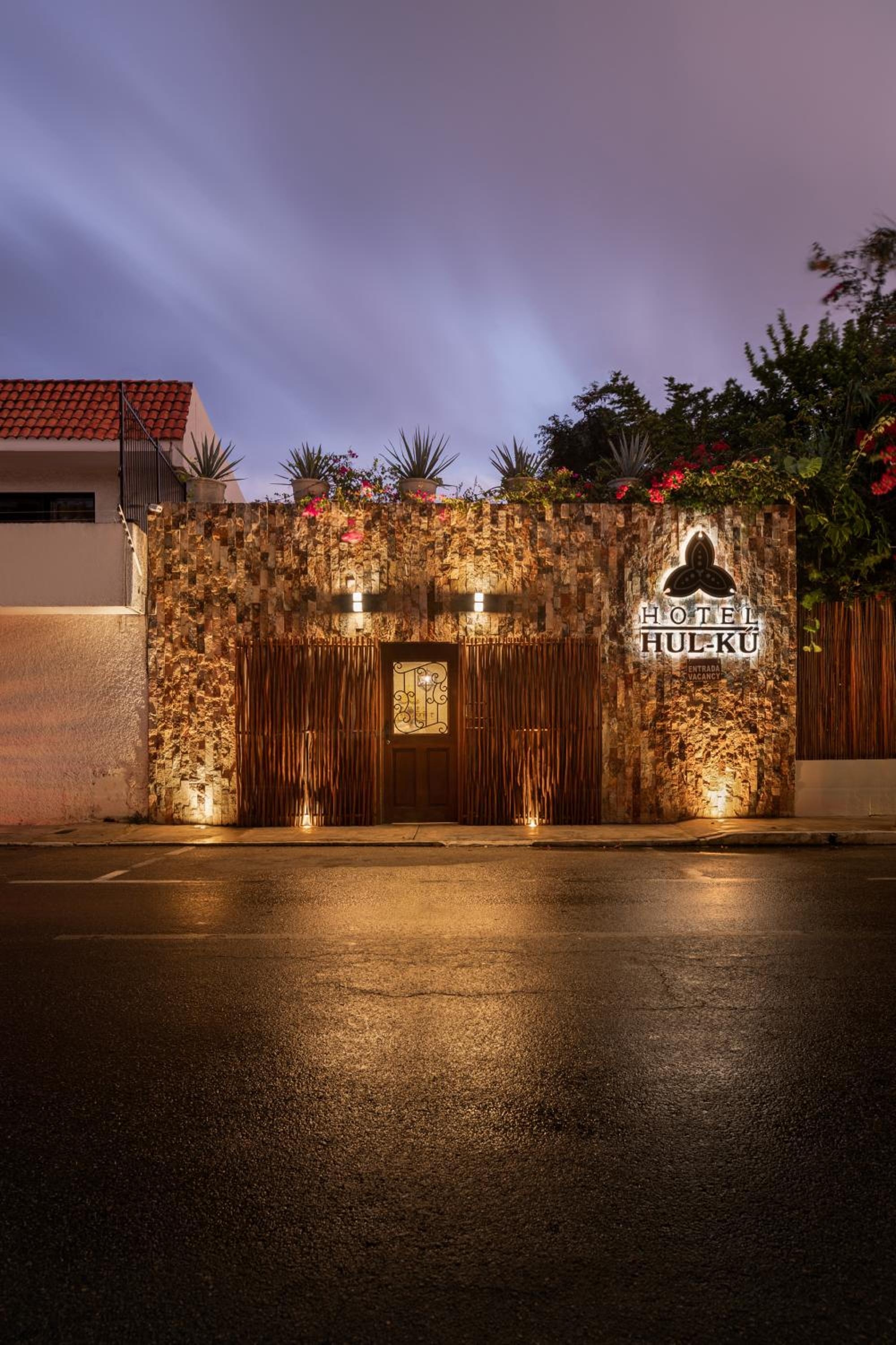 Hotel Hulku