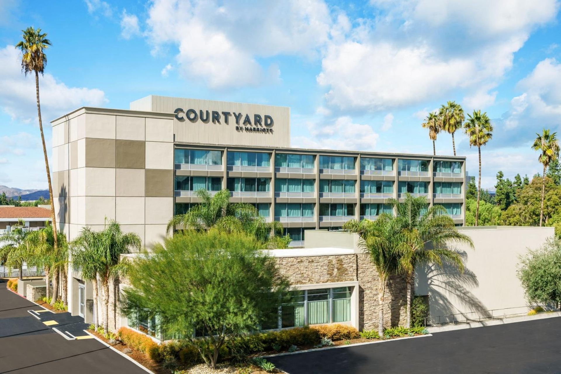 Courtyard by Marriott Los Angeles Woodland Hills, Woodland Hills