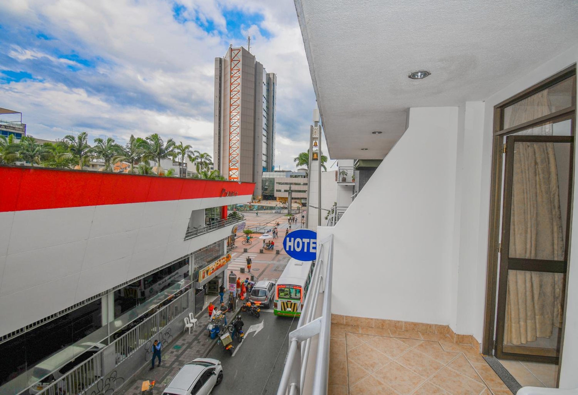Hotel Toledo Plaza