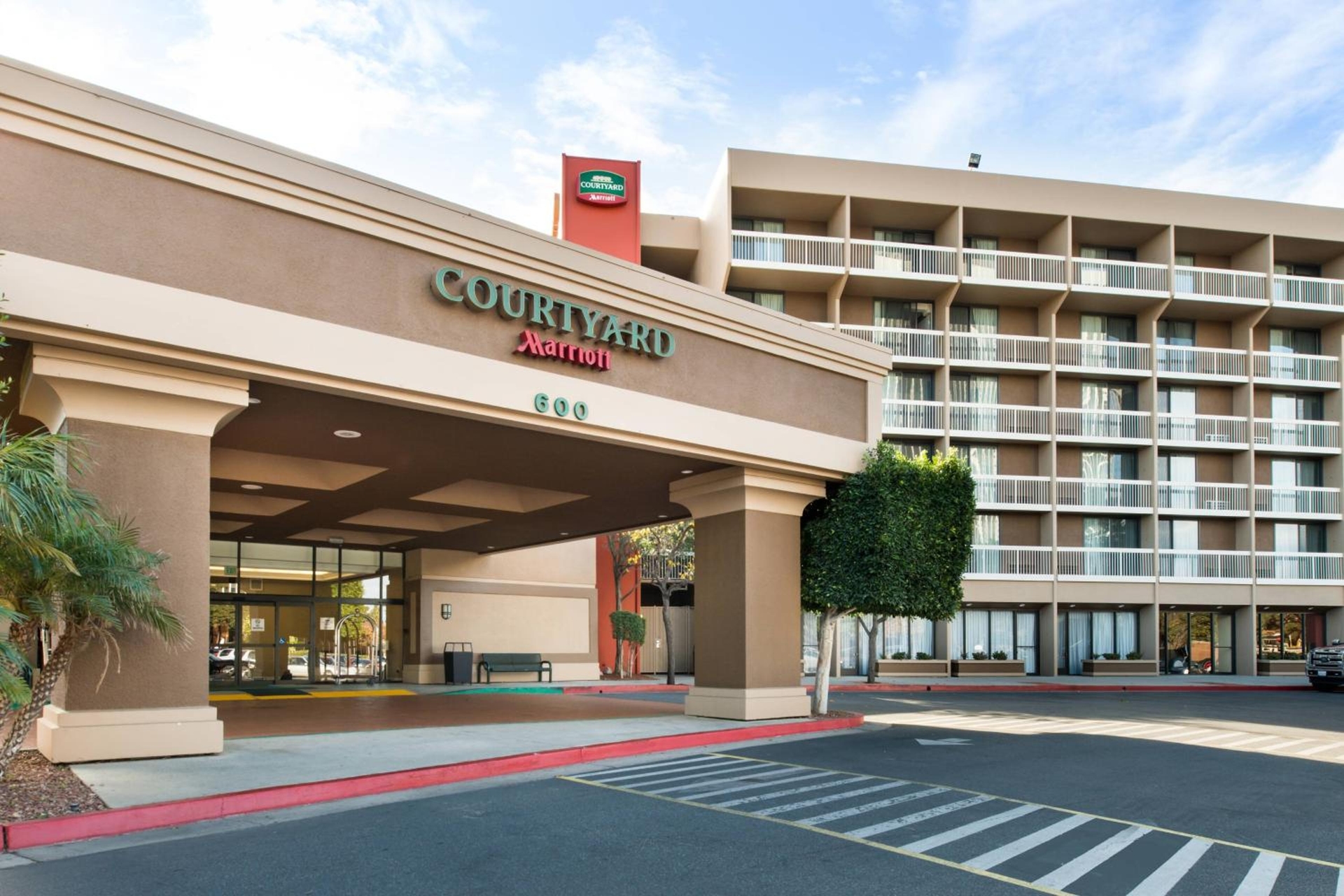 Holiday Inn Oxnard - Ventura by IHG, Oxnard