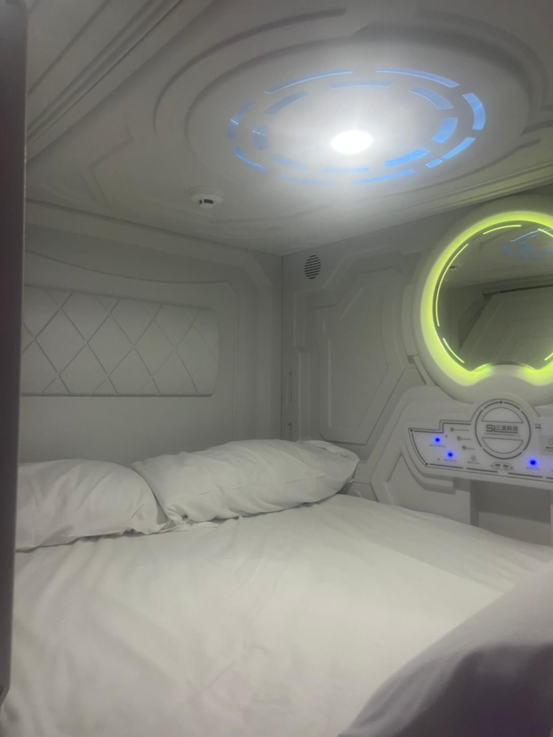 Limin Hostel Capsules, Valencia