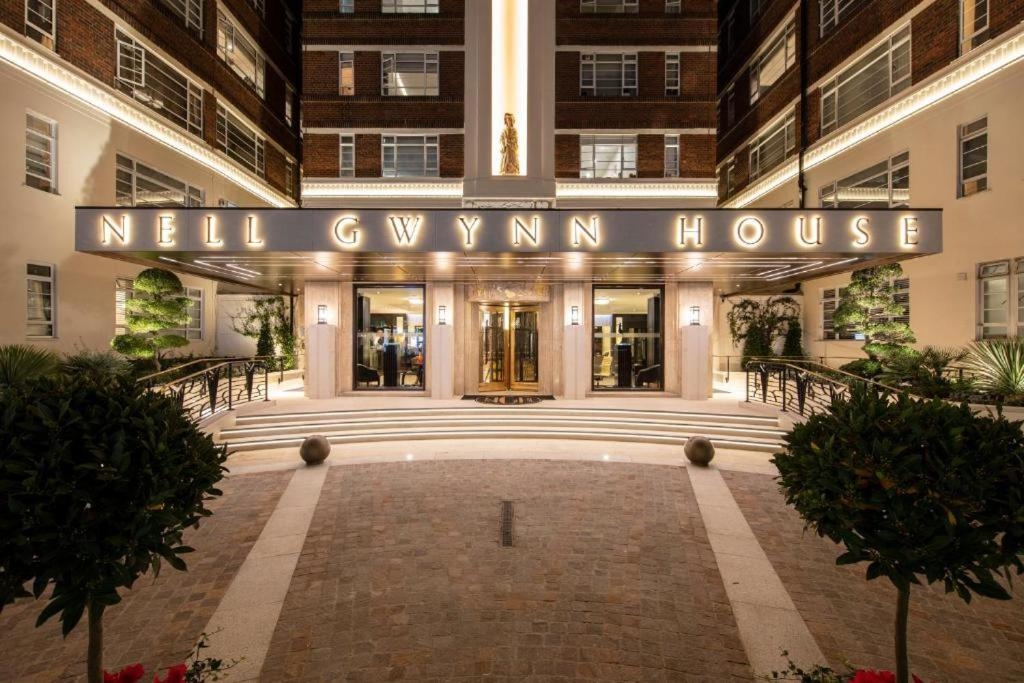 Nell Gwynn House Apartments & Rooms, London
