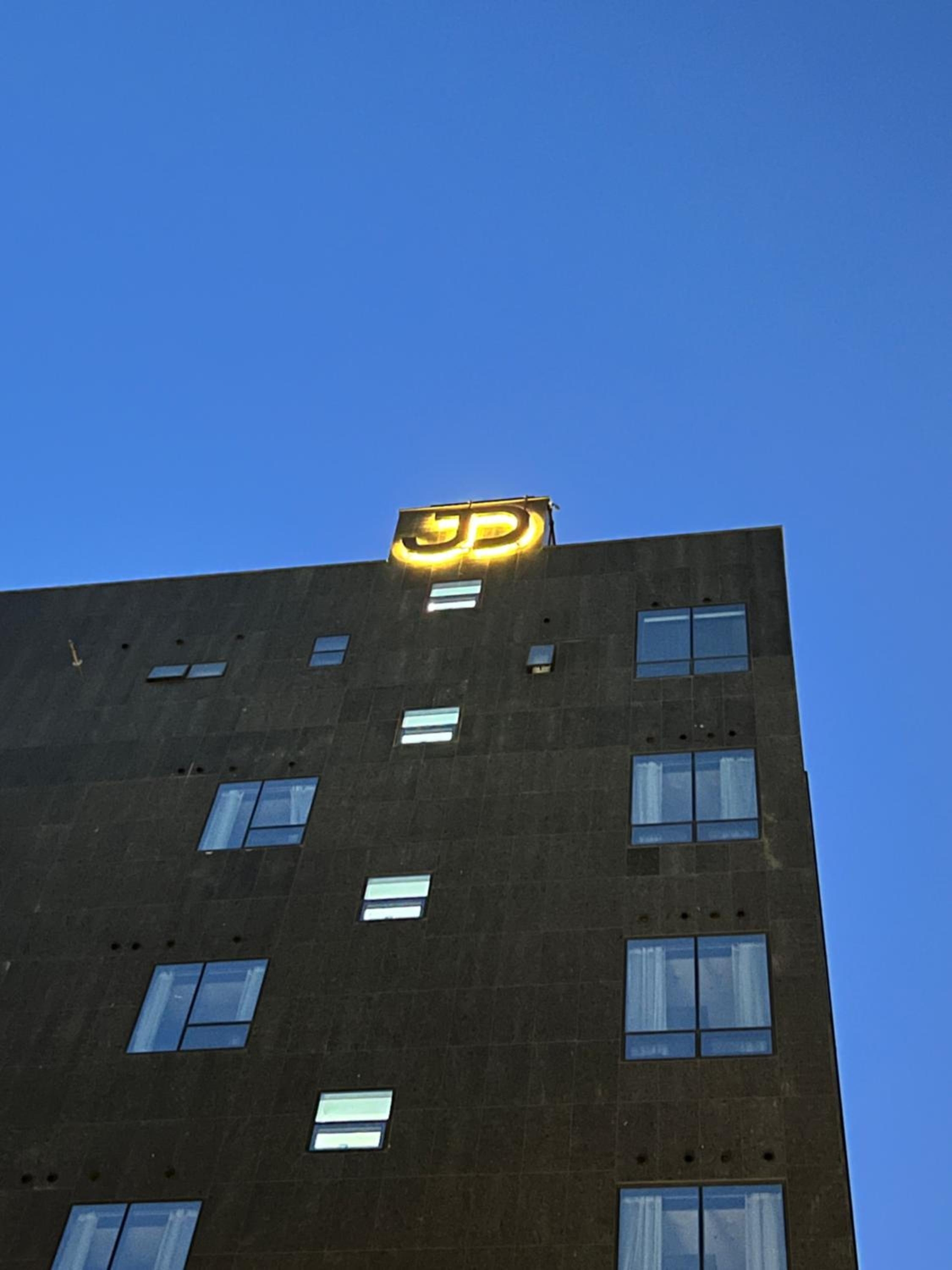 JD Tower Hotel