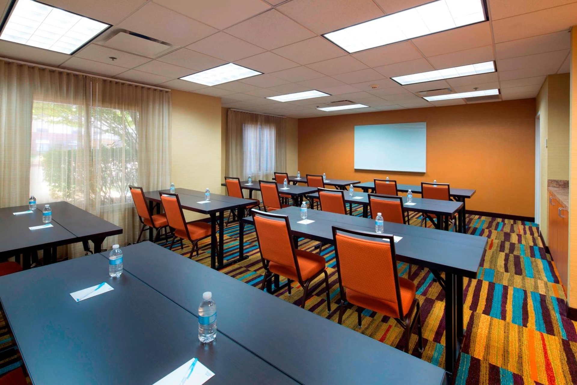 Foto de Fairfield Inn & Suites by Marriott Newark Liberty International Airport