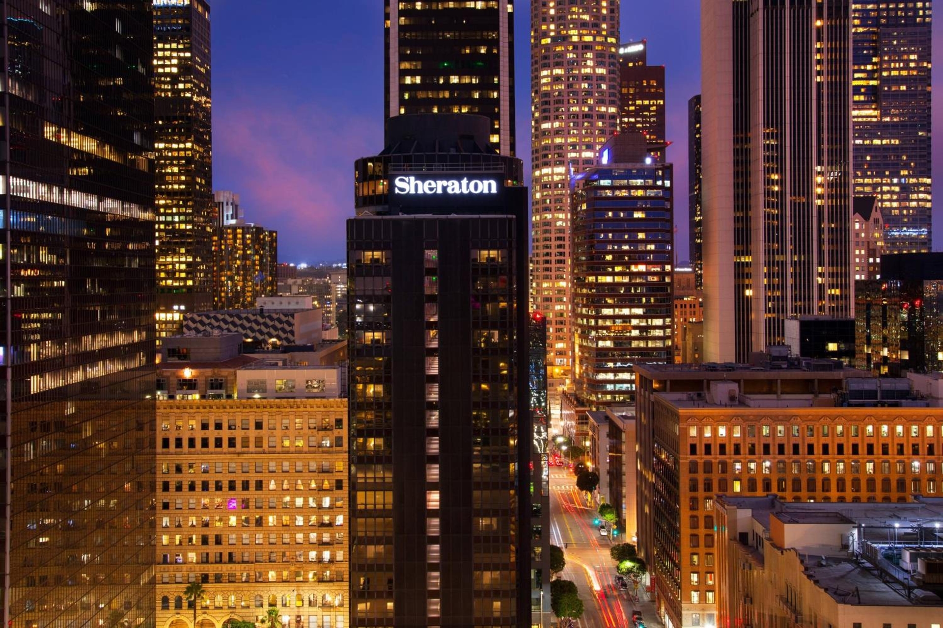 Sheraton Grand Los Angeles, Los Angeles