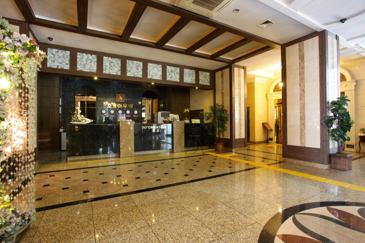 Foto de Aura Tourist Hotel