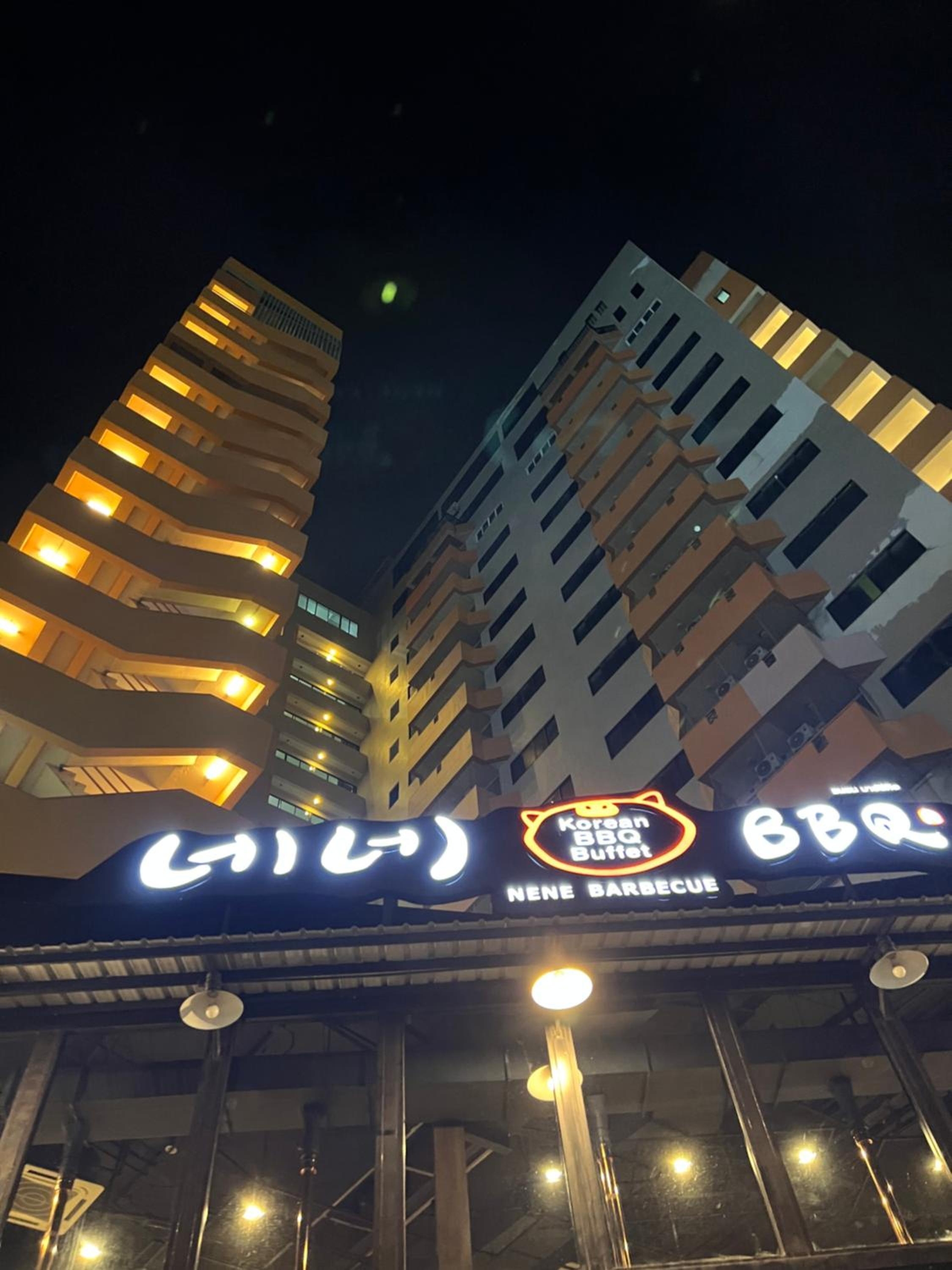 Mall Suites Hotel