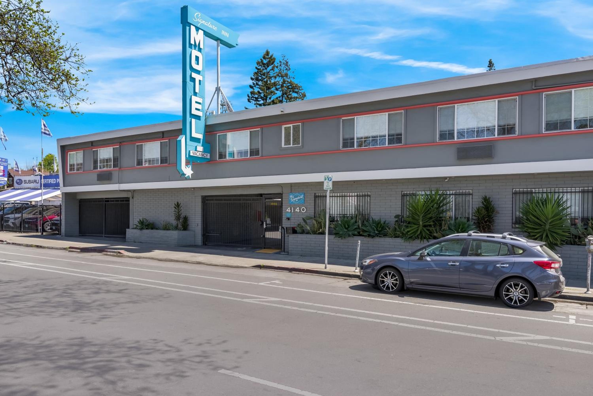 Signature Inn Oakland, Oakland
