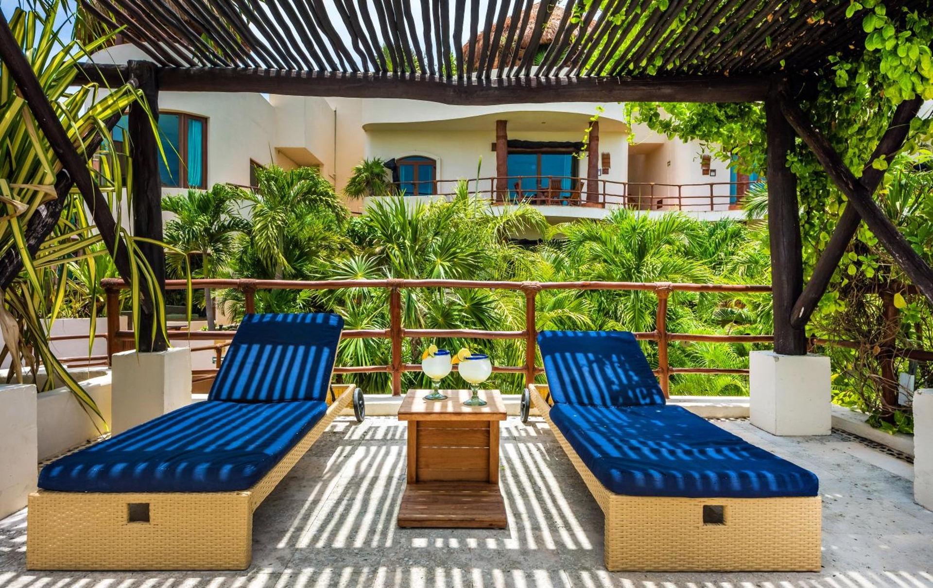 Foto de Porto Playa Condo Hotel and Beach Club