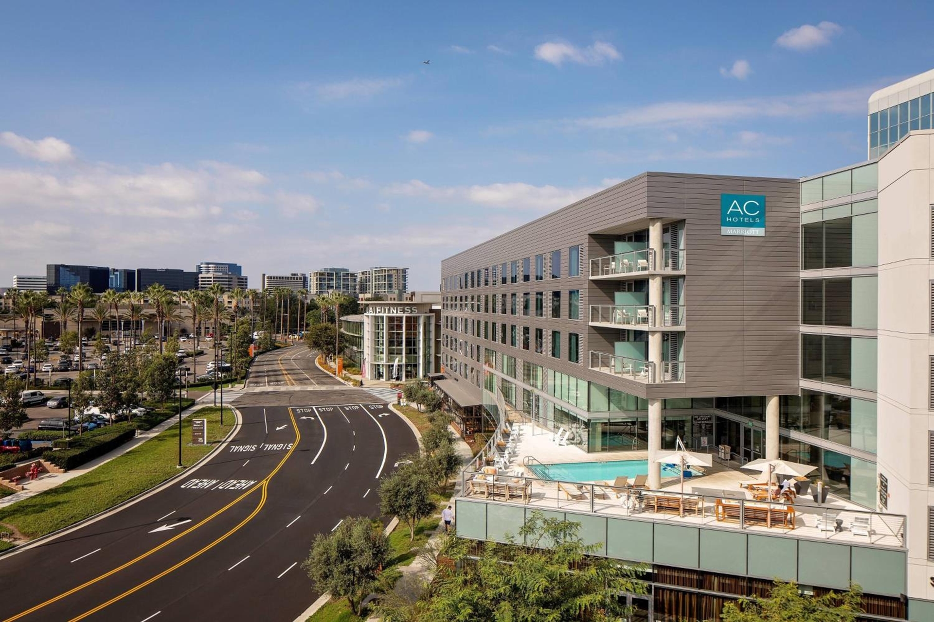 AC Hotel by Marriott Irvine, Irvine