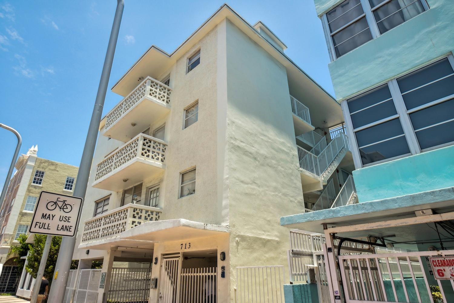 713 Miami Beach Apartments