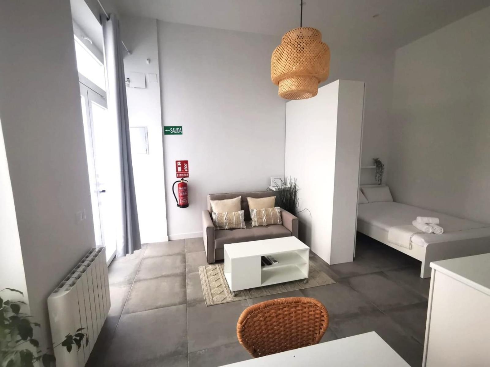 Apartamento Andrés Tamayo AV AMERICA, Madrid