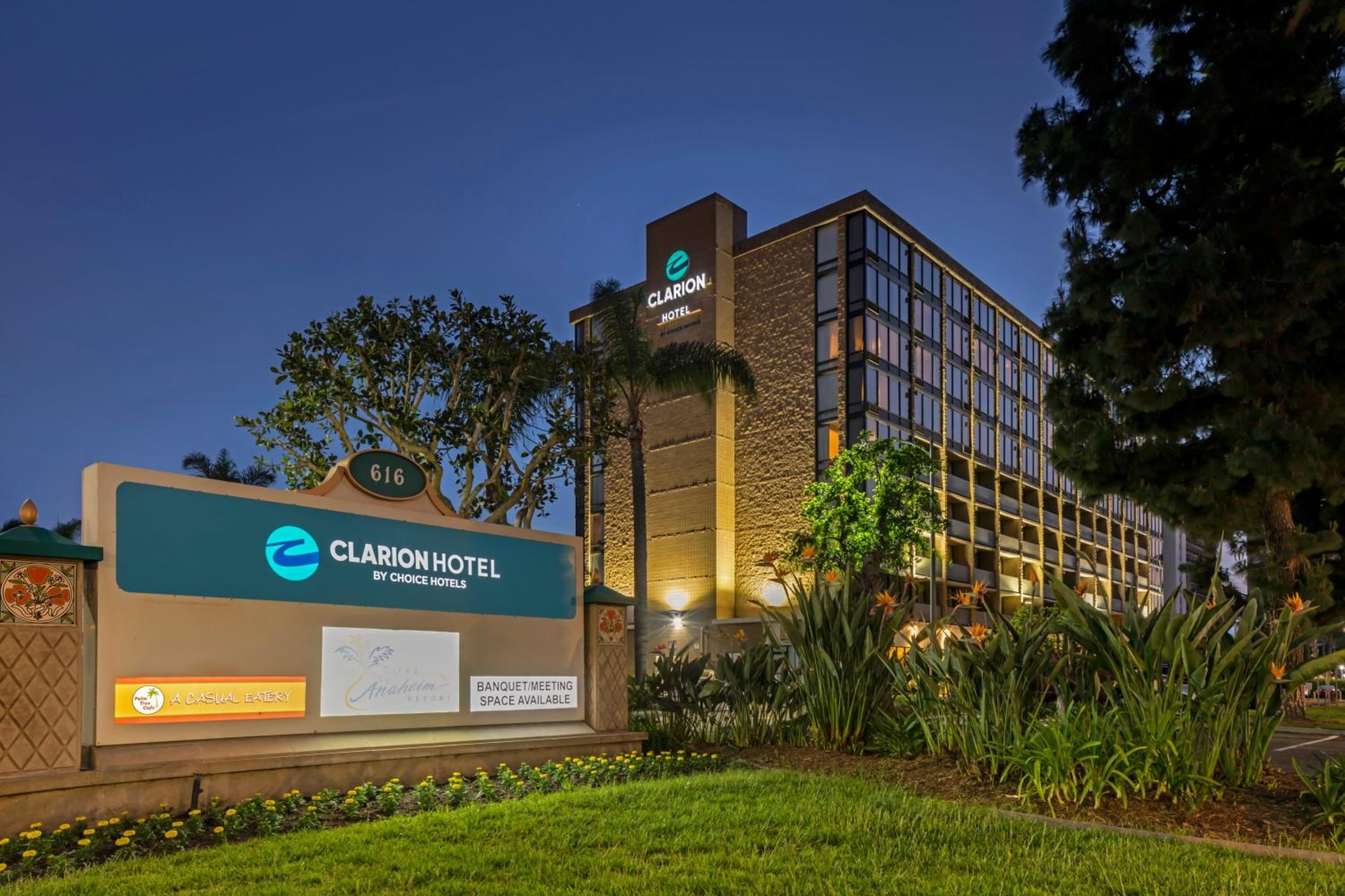 Clarion Hotel Anaheim Resort, Anaheim