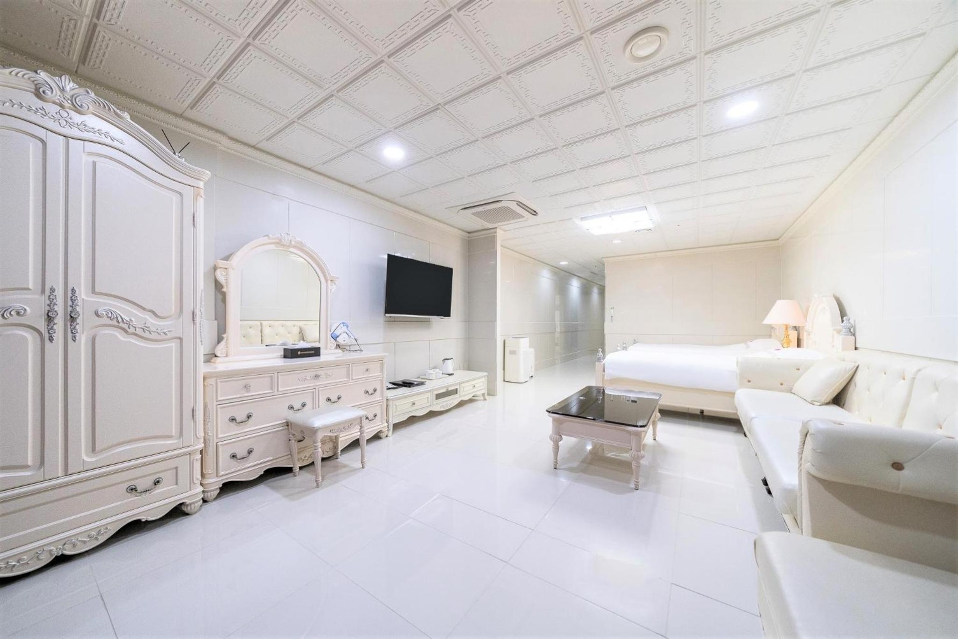 Foto de Donghae Medical Spa Convention Hotel