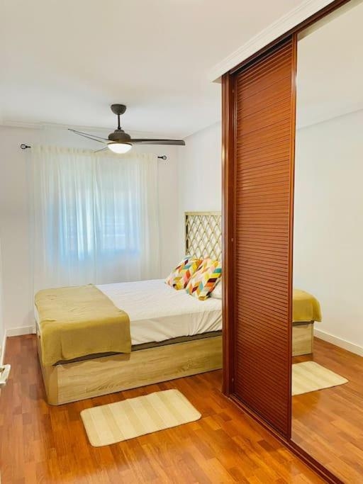 Apartamento ABRIL en el Centro de Getafe, Getafe