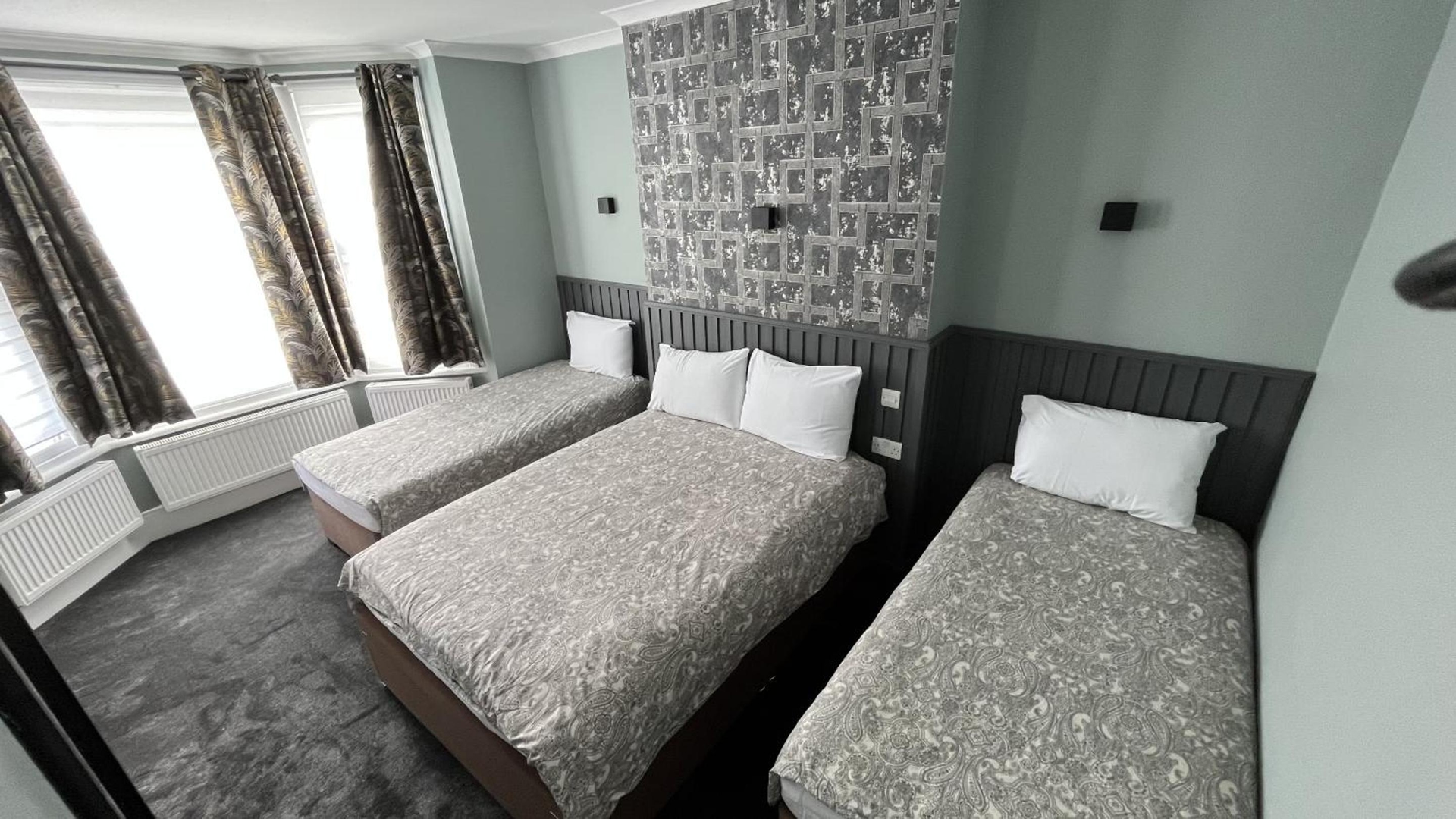Charlotte Guest House, London
