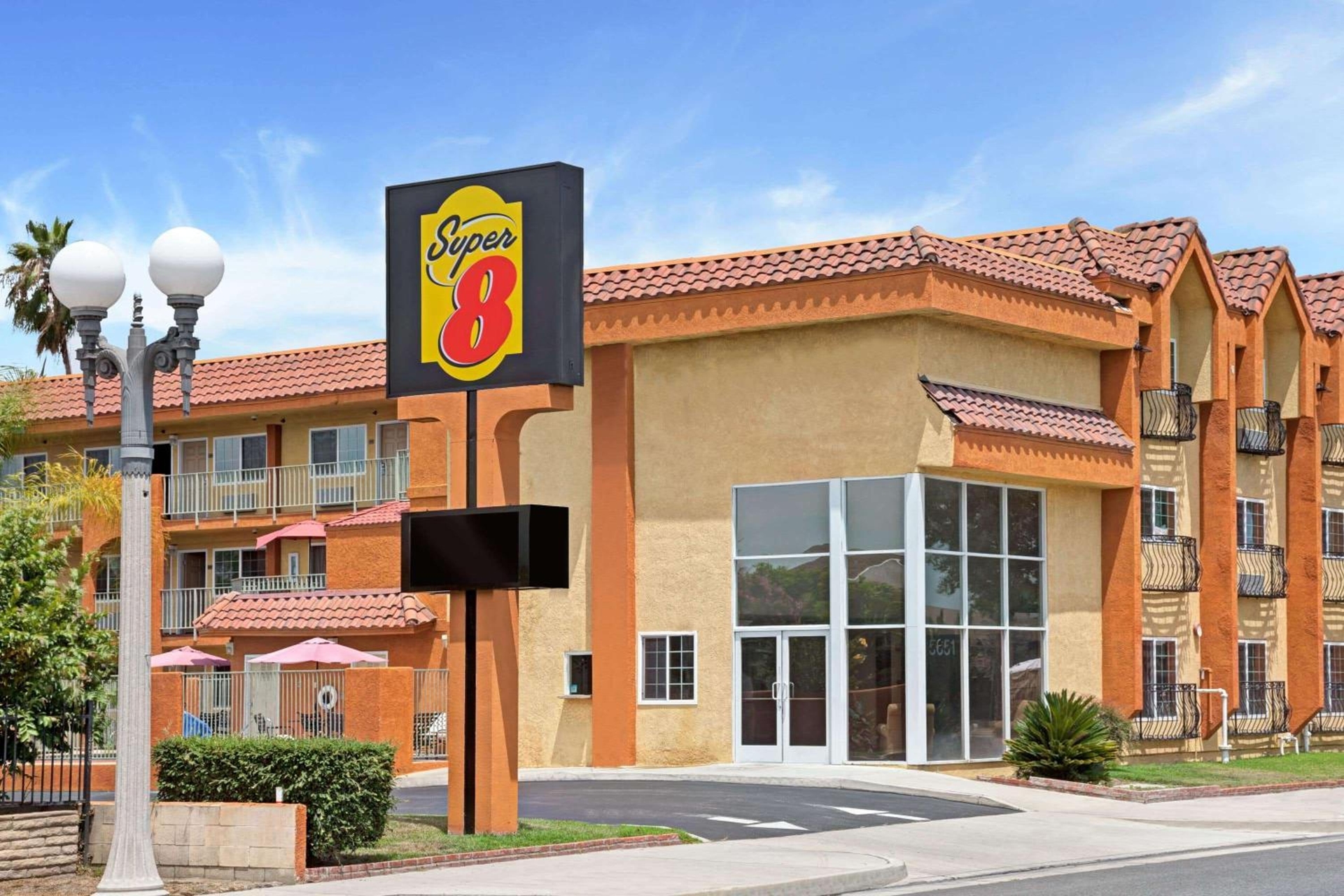 Super 8 by Wyndham Cypress Buena Park Area, Cypress