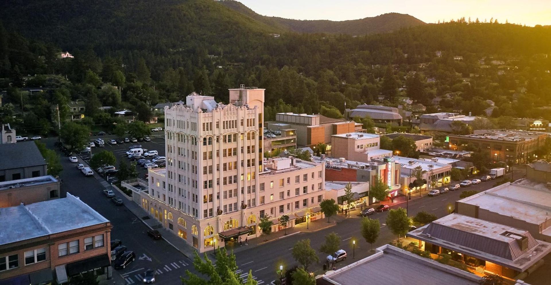 Ashland Springs Hotel, Ashland