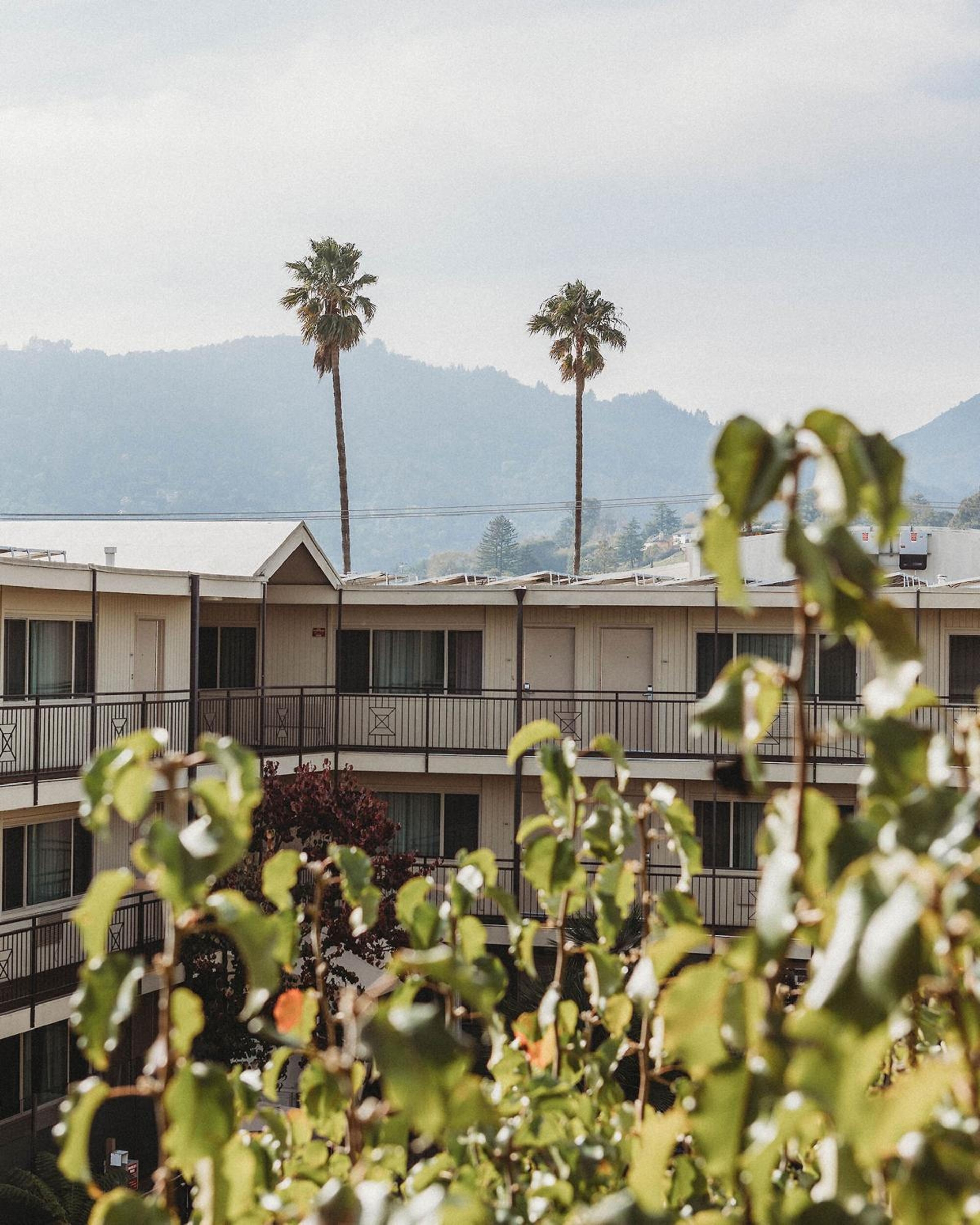 Marin Suites Hotel, Corte Madera