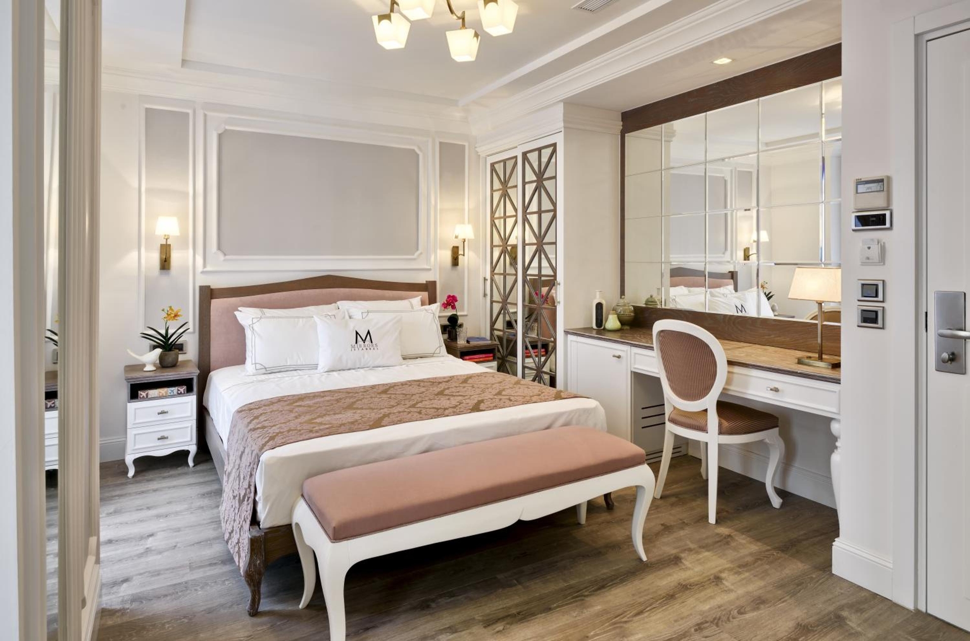 Foto de Mirrors Hotel İstanbul Taksim City Center