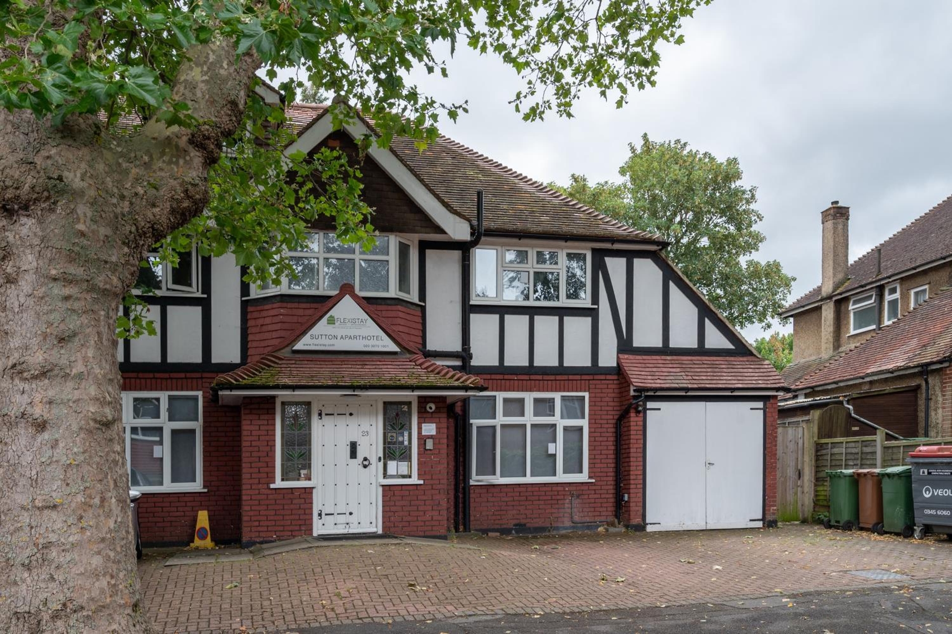 Flexistay Aparthotel Sutton, Sutton