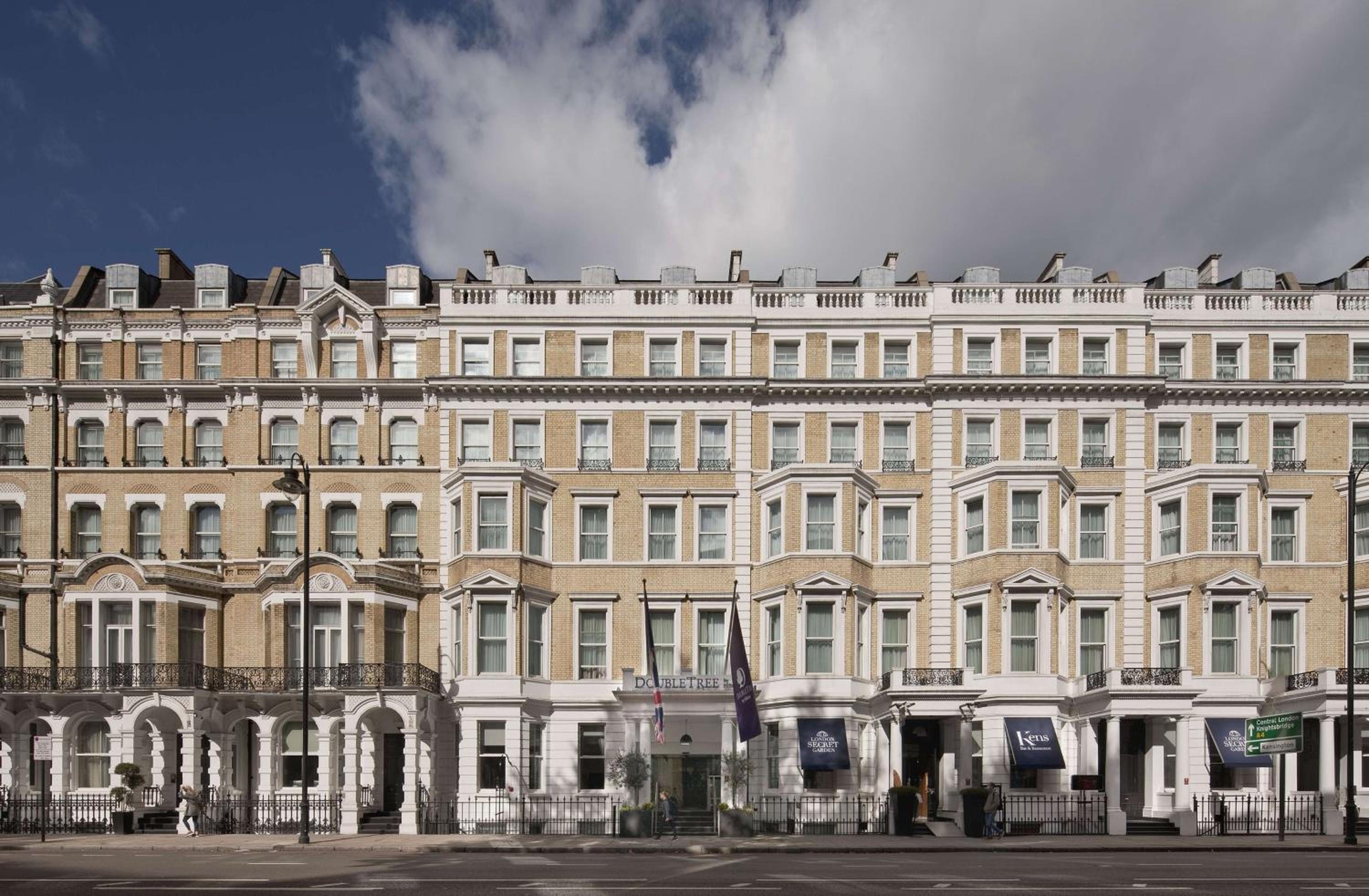 Doubletree By Hilton London Kensington, London
