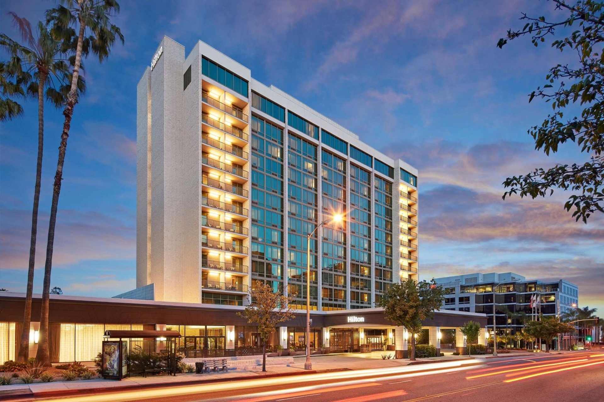 Hilton Pasadena, Pasadena