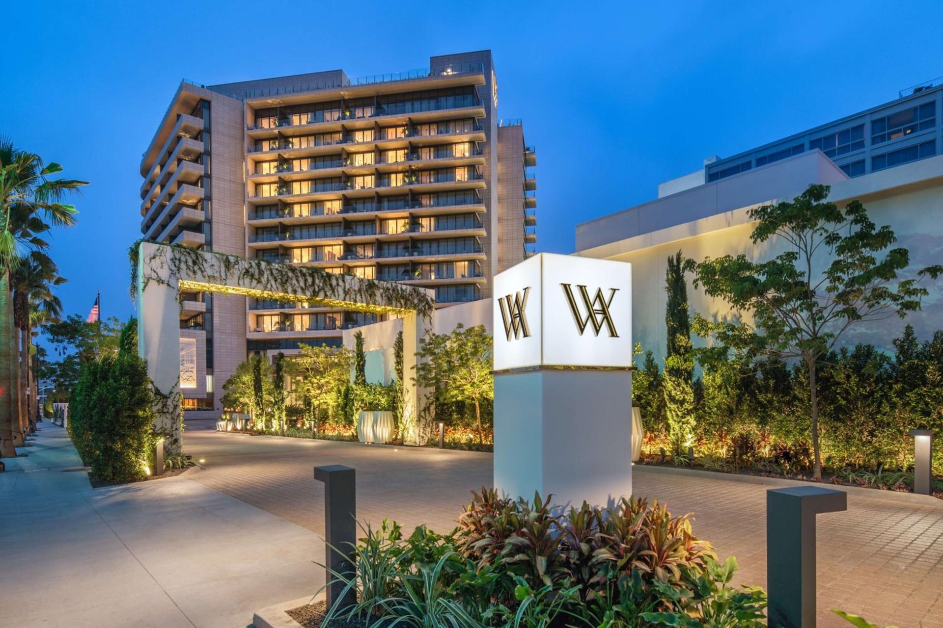 Waldorf Astoria Beverly Hills, Beverly Hills