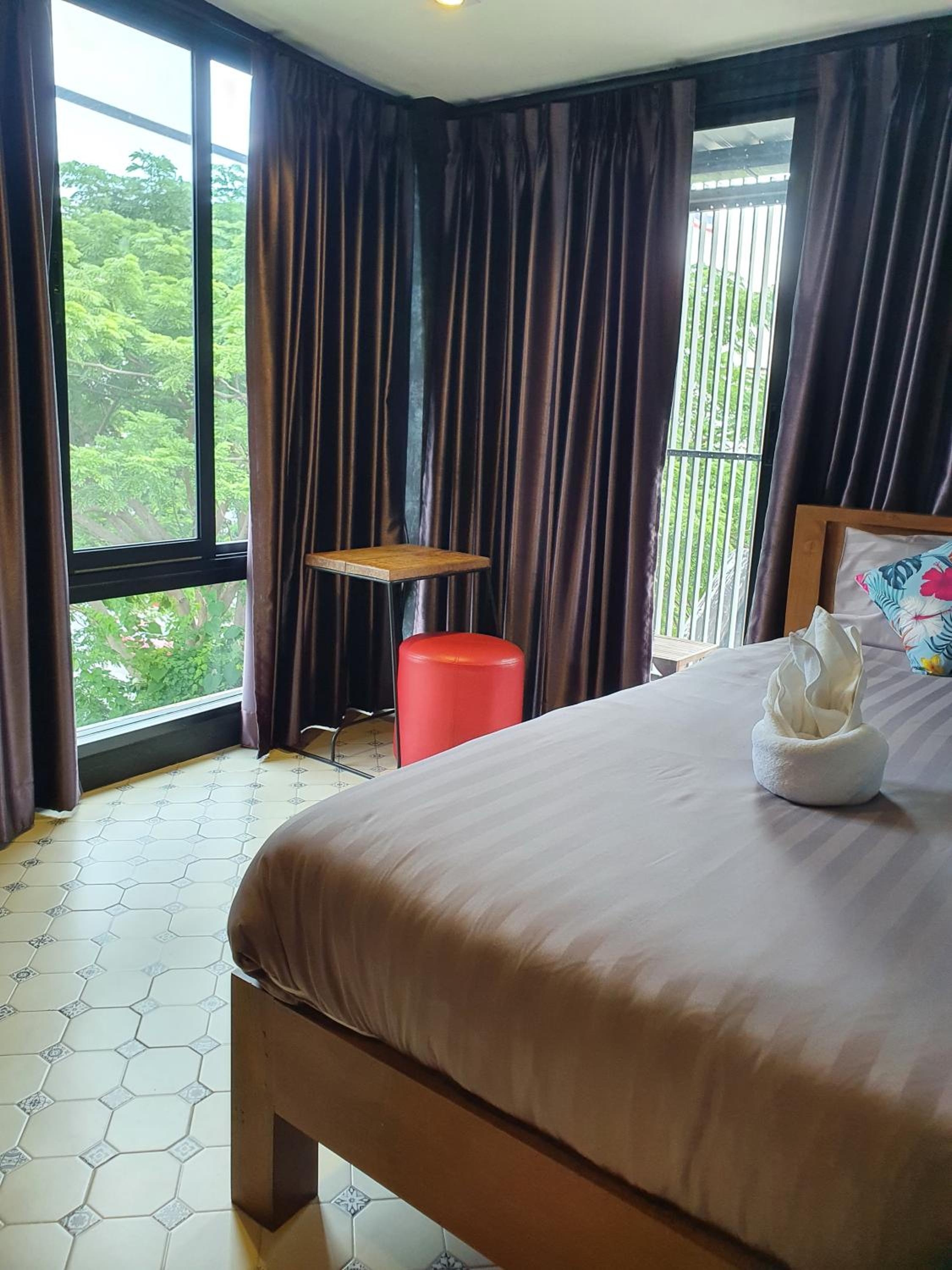 Foto de Baan Wualamphong บ้านวัวลำพอง
