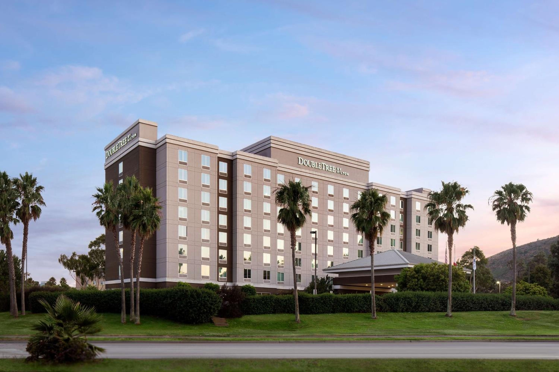 DoubleTree by Hilton San Francisco Airport North Bayfront, Brisbane