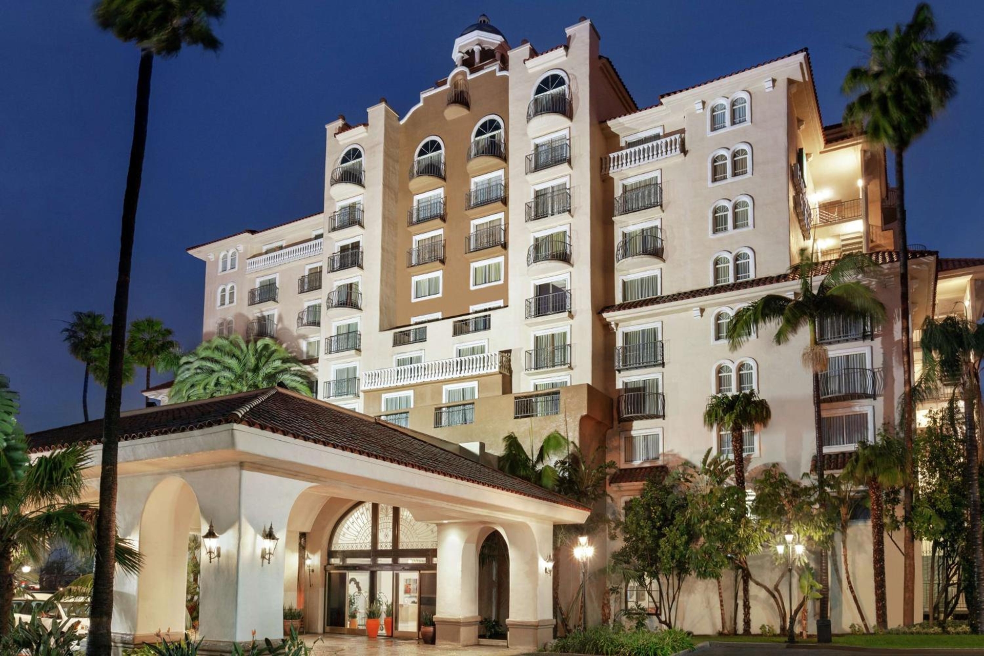 Embassy Suites by Hilton Santa Ana Orange County Airport, Santa Ana