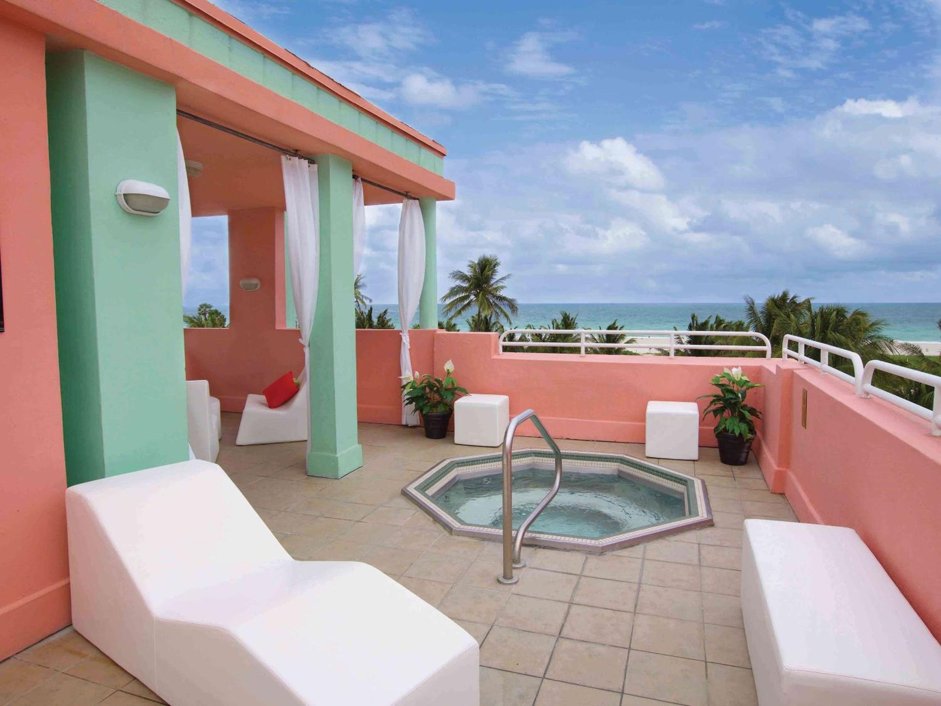 Foto de Hilton Vacation Club Crescent on South Beach Miami