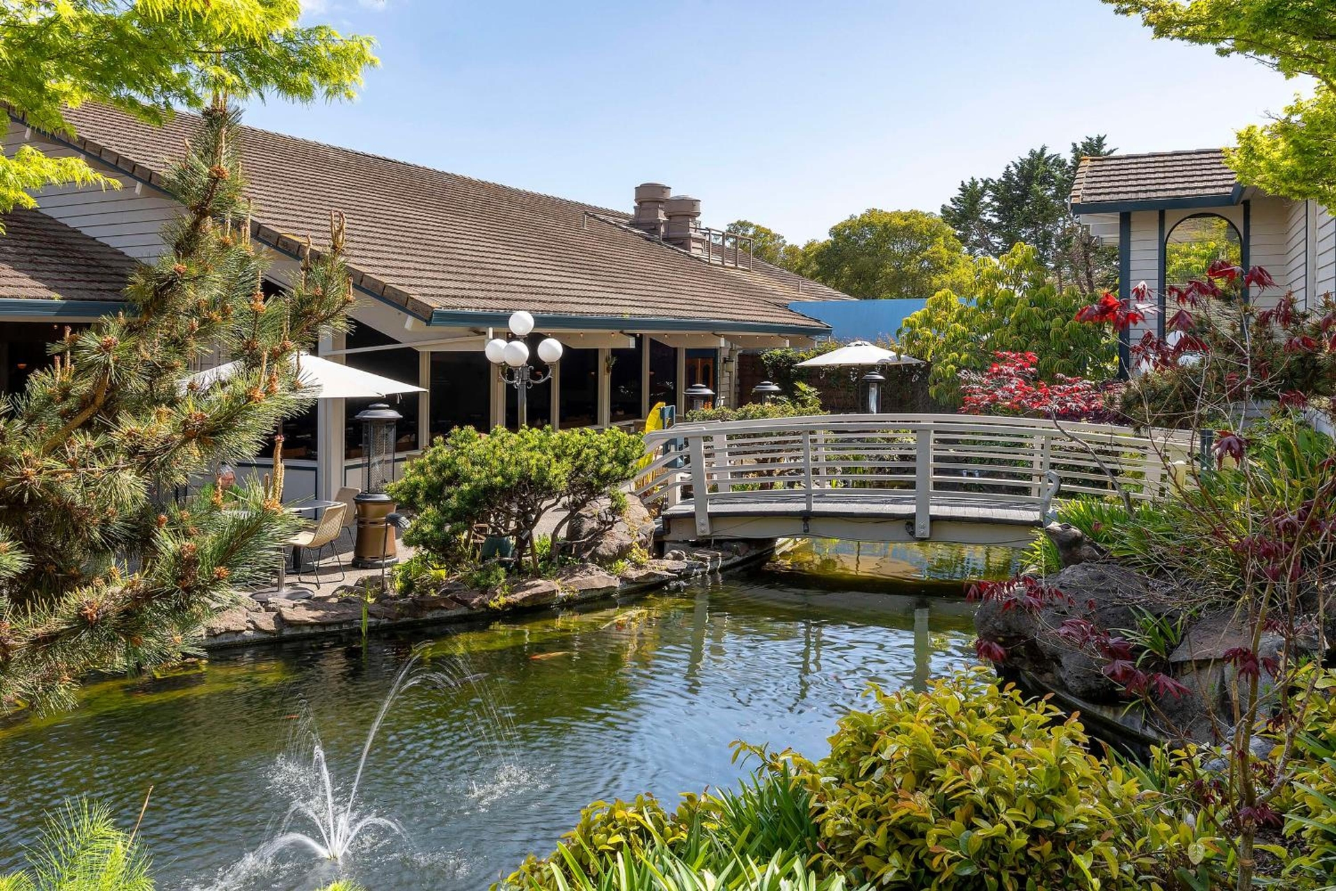 Seacliff Inn Aptos, Tapestry Collection by Hilton, Aptos