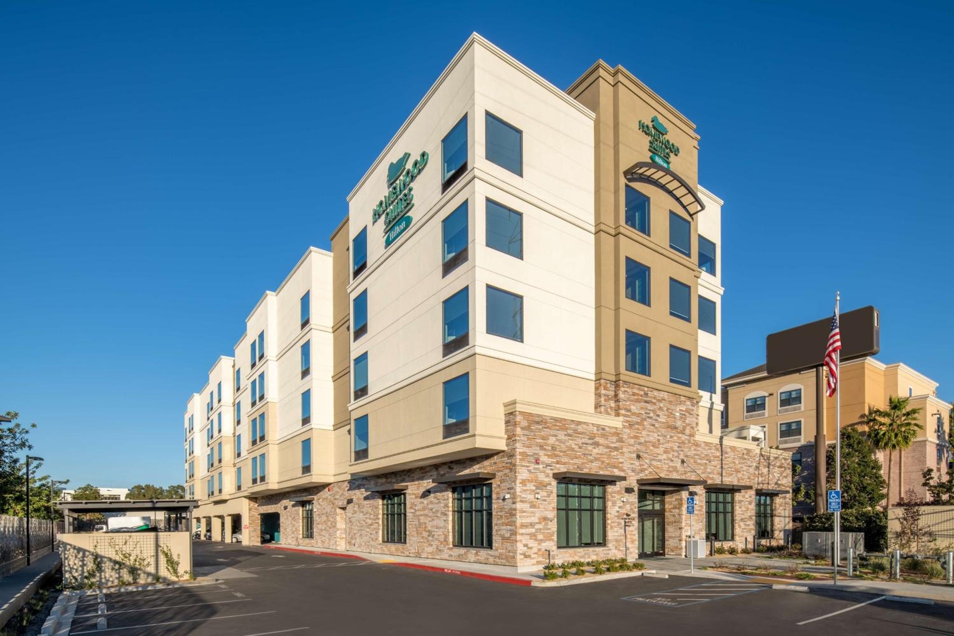 Homewood Suites By Hilton Belmont, Belmont