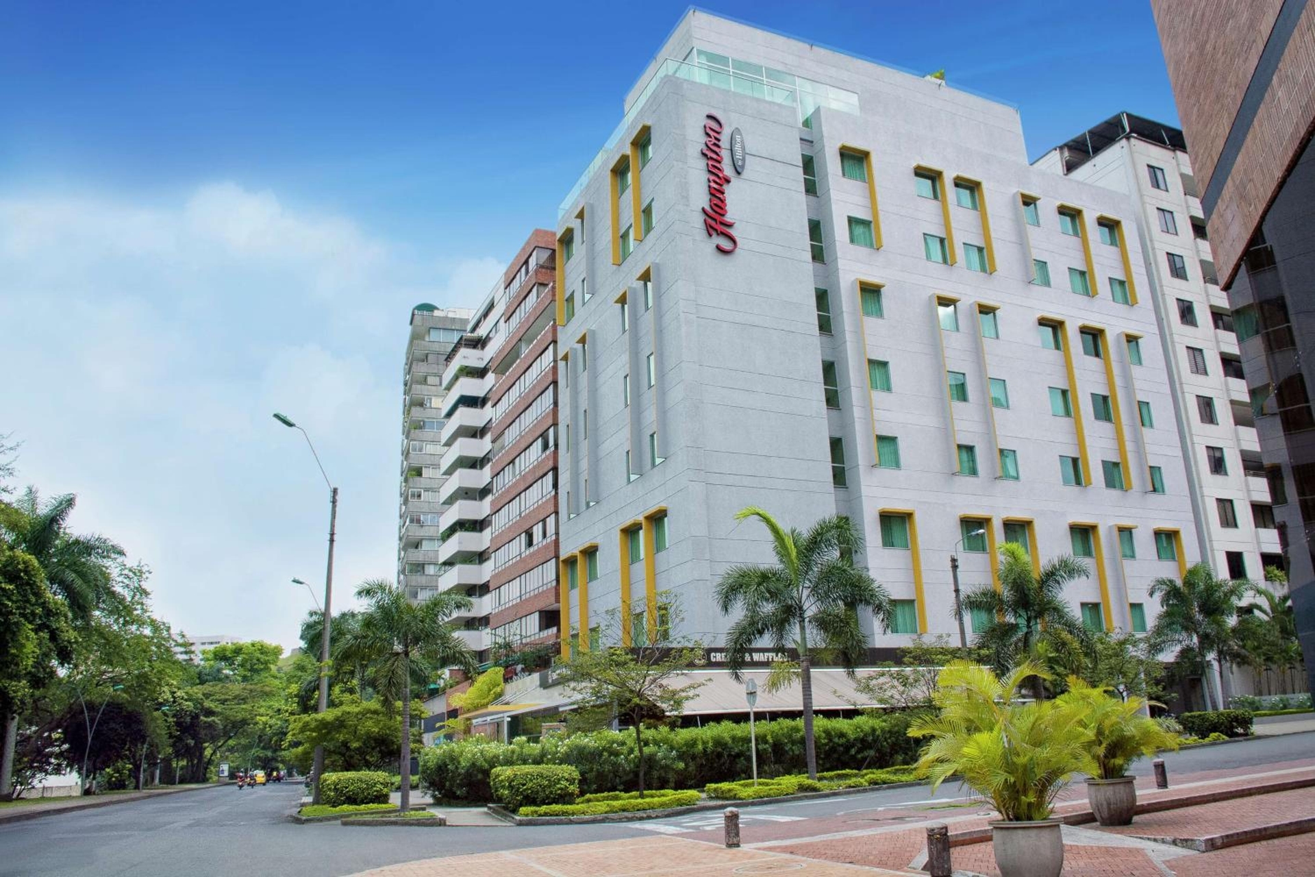 Hampton by Hilton Cali
