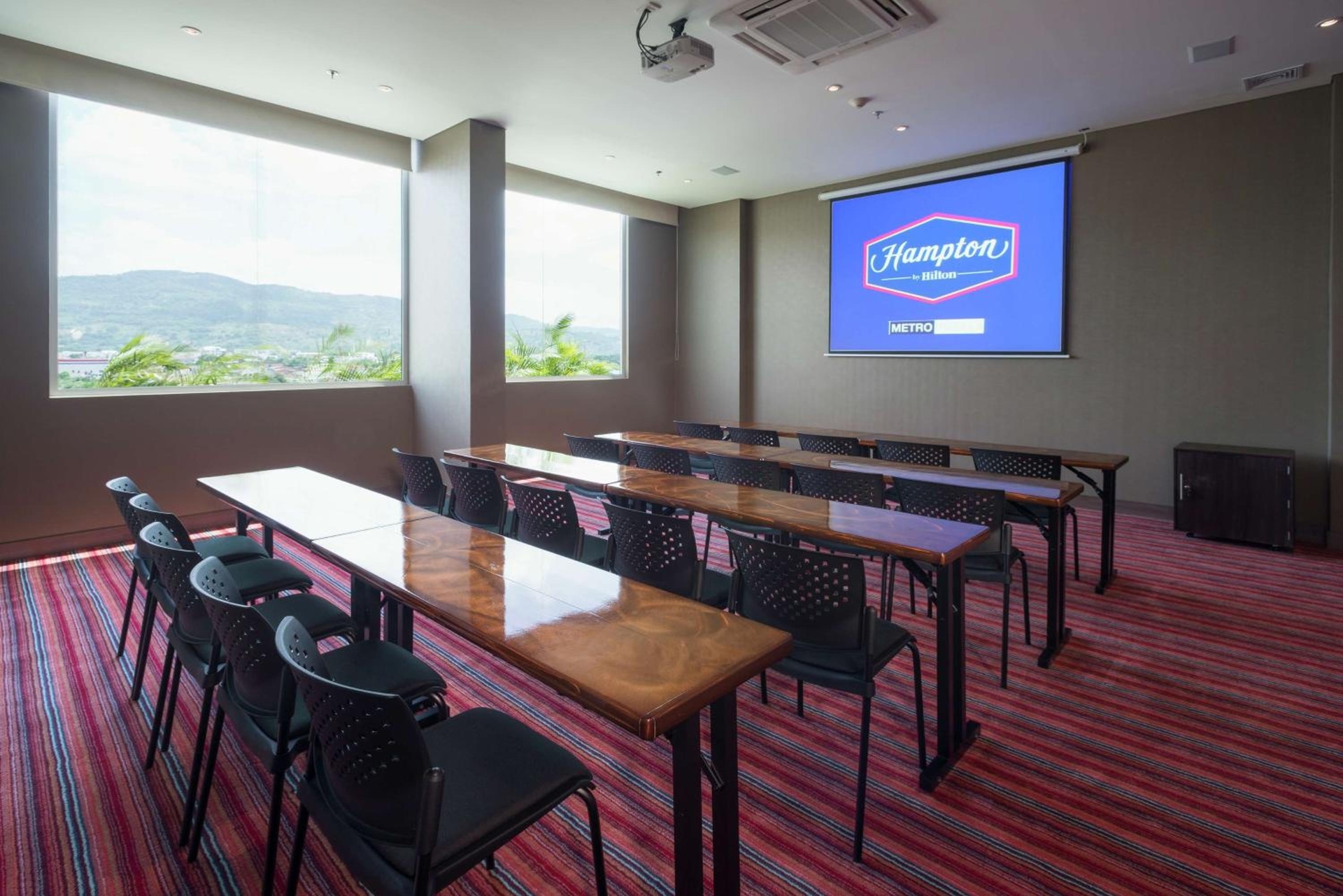 Foto de Hampton By Hilton Yopal