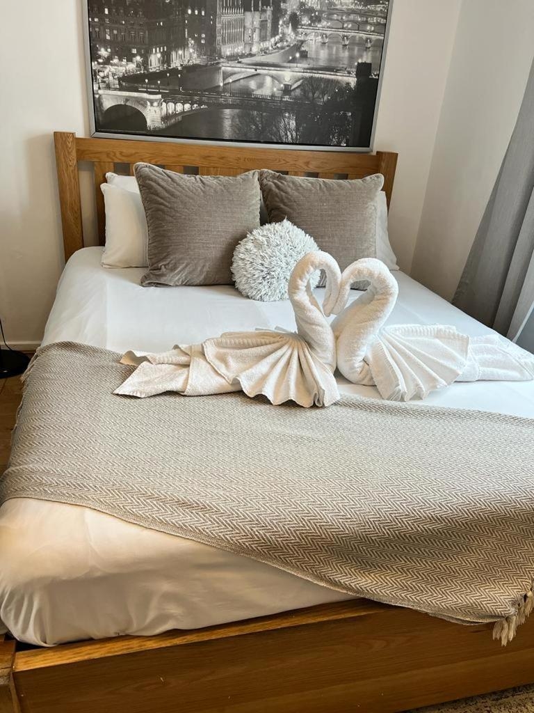 1 Bedroom property in East London, London