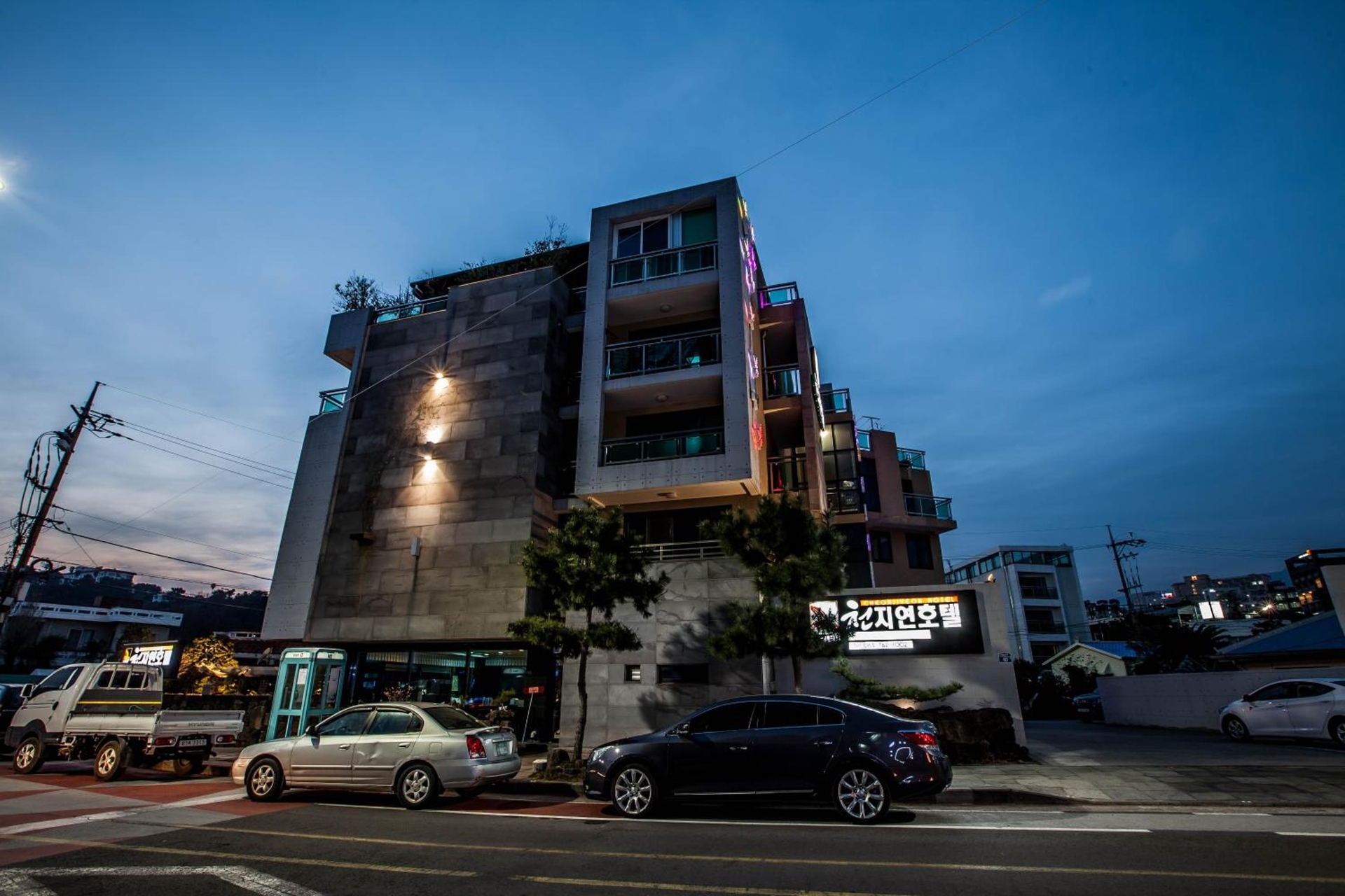 Cheonjiyeon Hotel