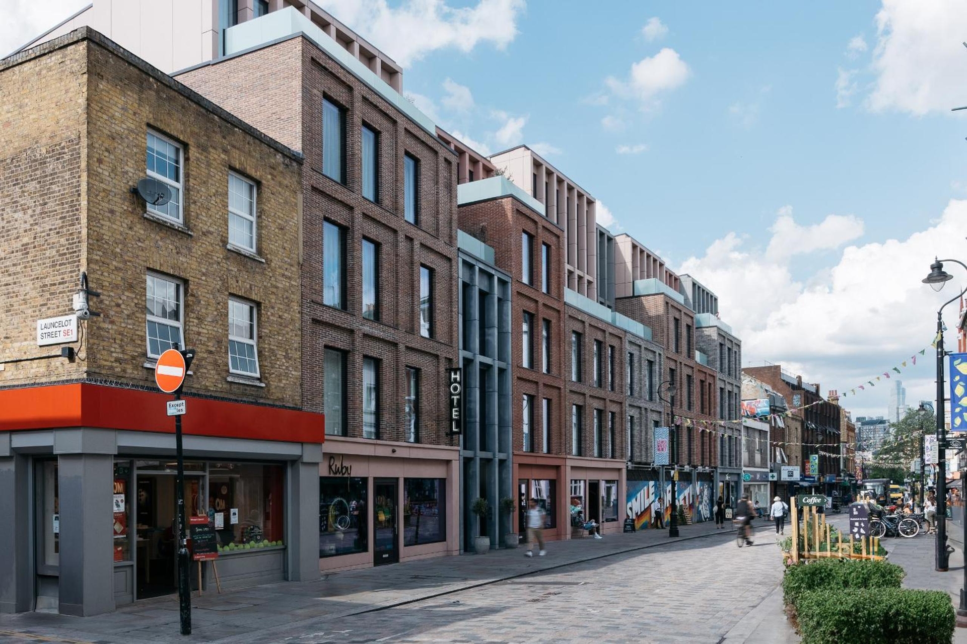 Ruby Lucy Hotel London by IHG, London