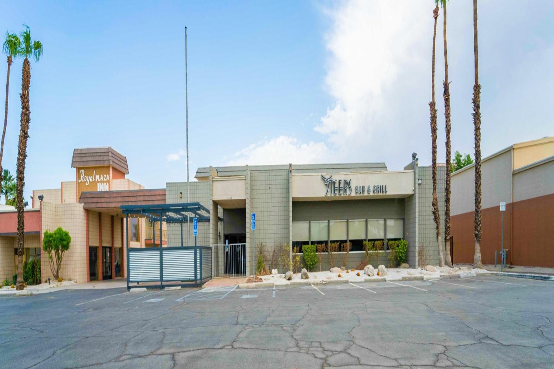 Royal Plaza Inn, Indio