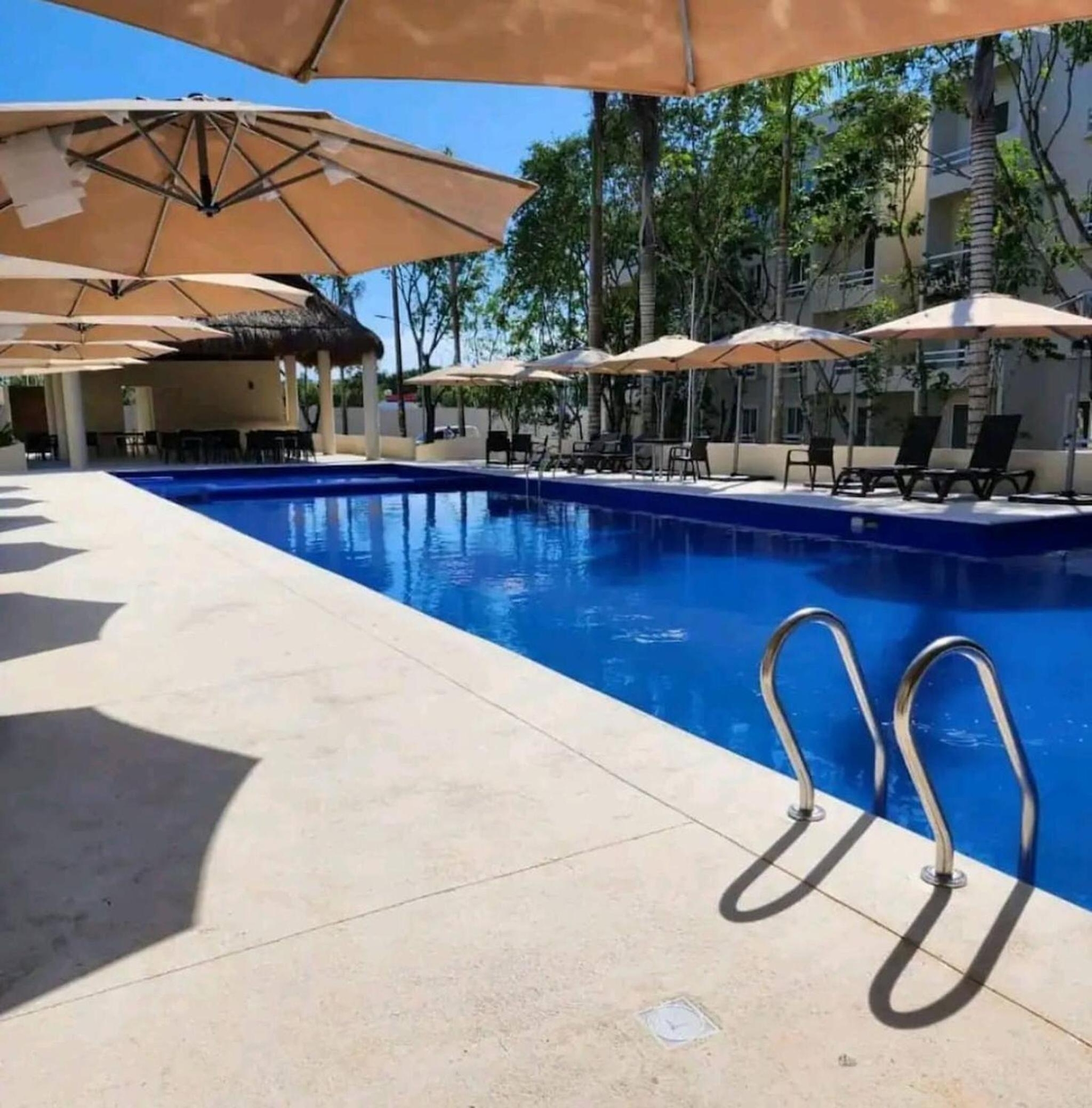 Foto de Moderno Departamento Vacacional En Playa