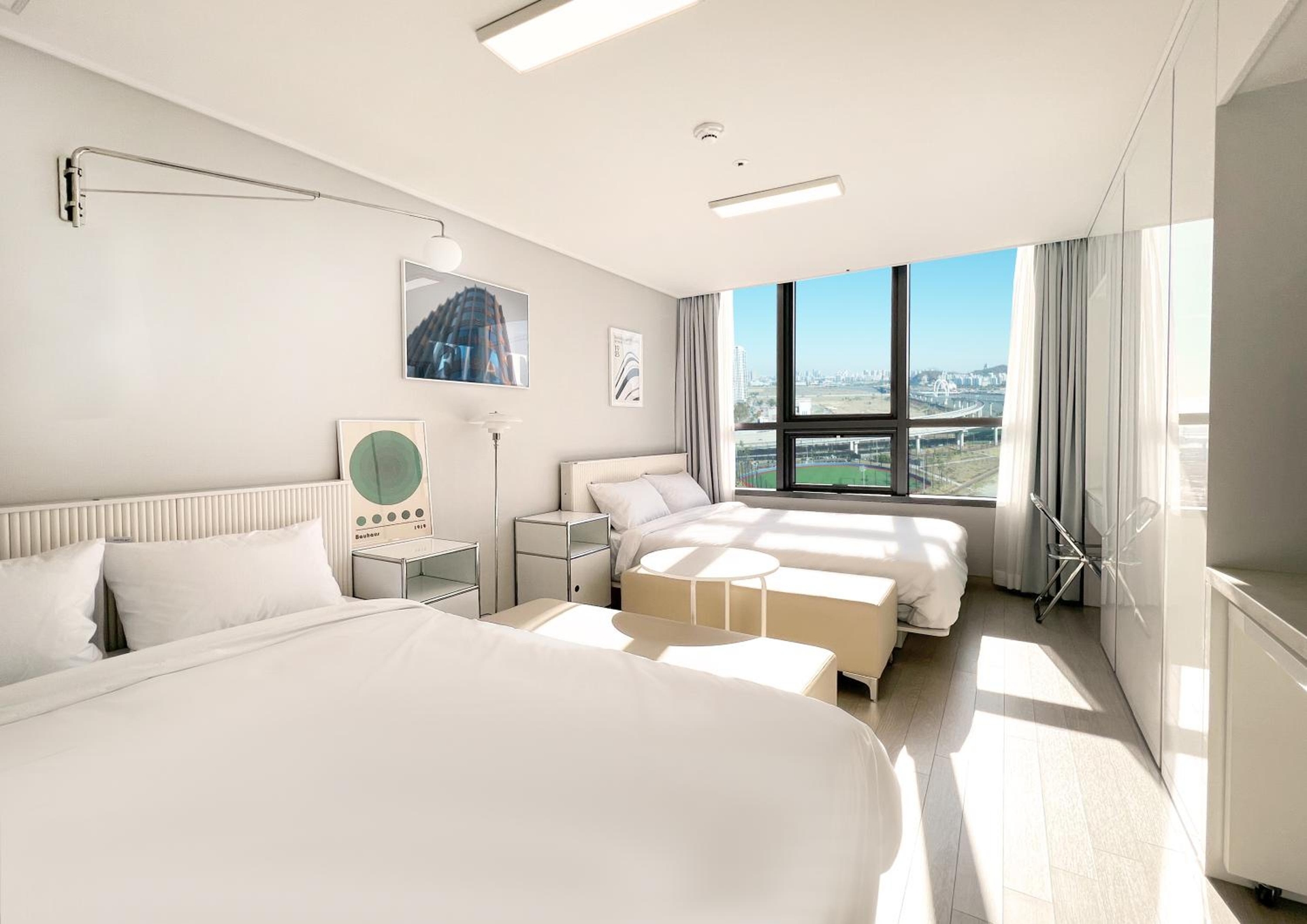 UH FLAT The SONGDO