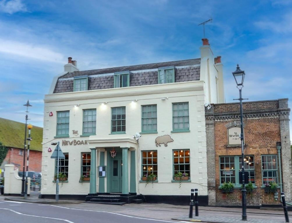 The New Boar, Theydon Bois