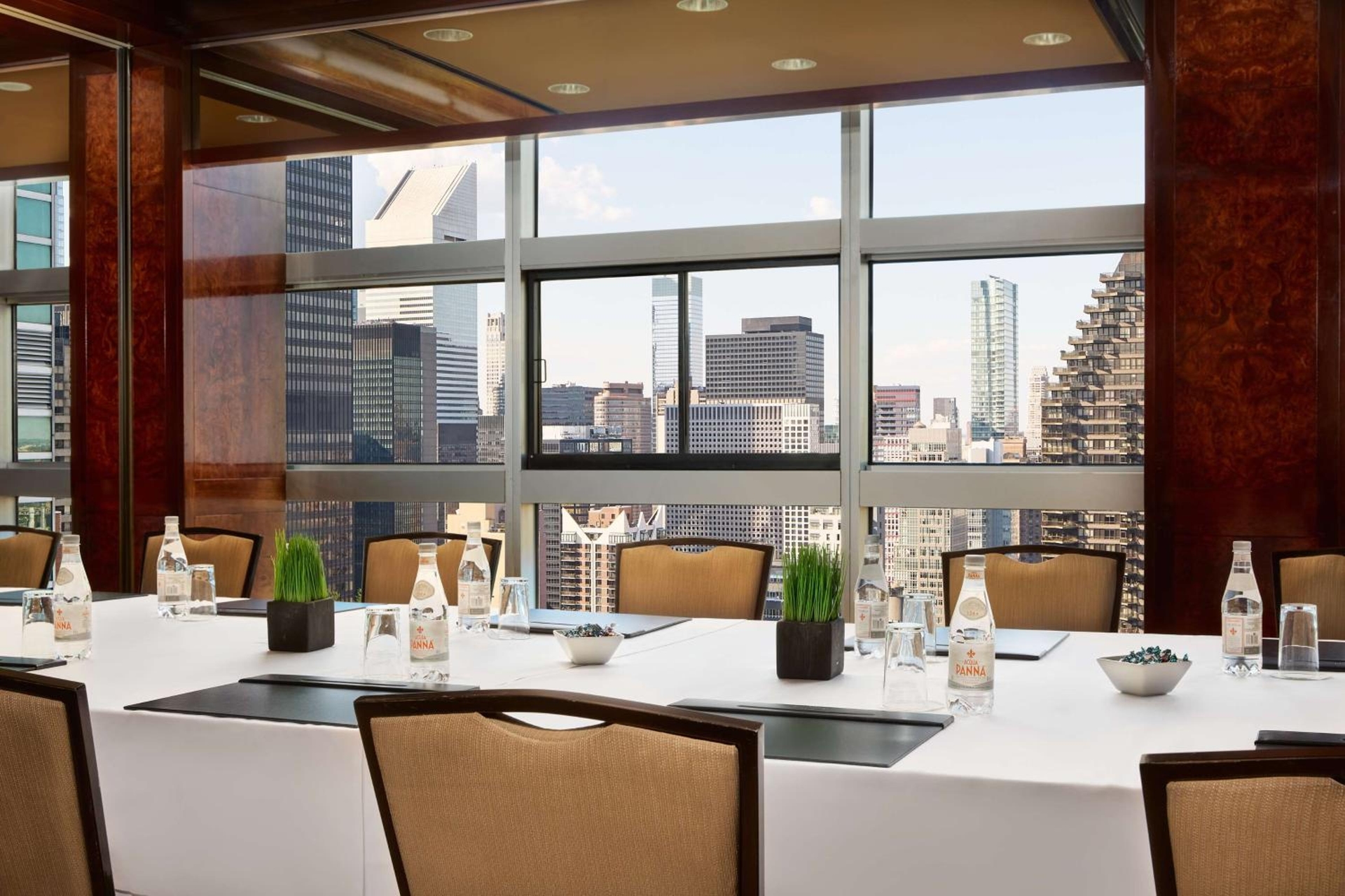 Foto de Millennium Hilton New York One UN Plaza