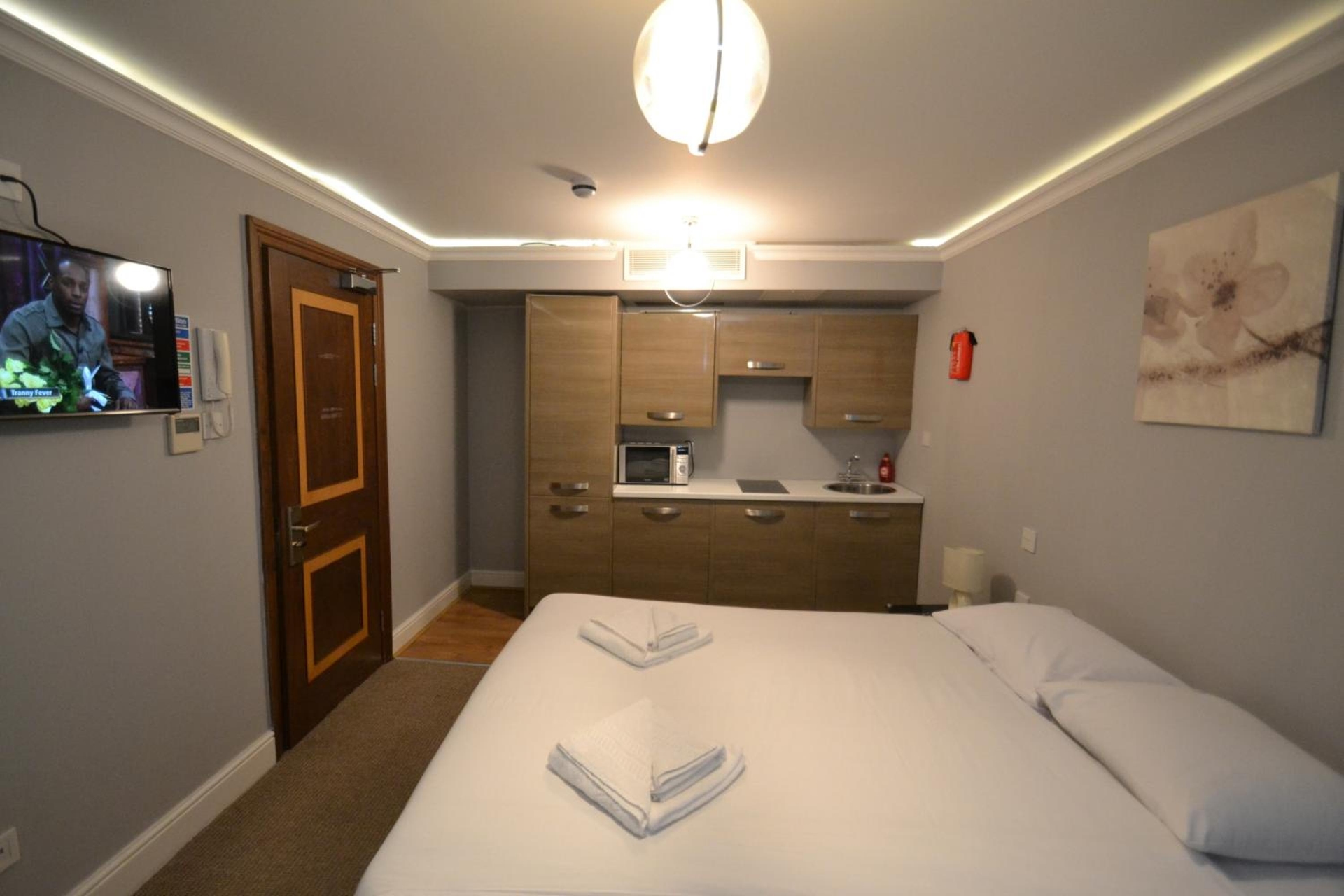 Hyde Park Suites, London