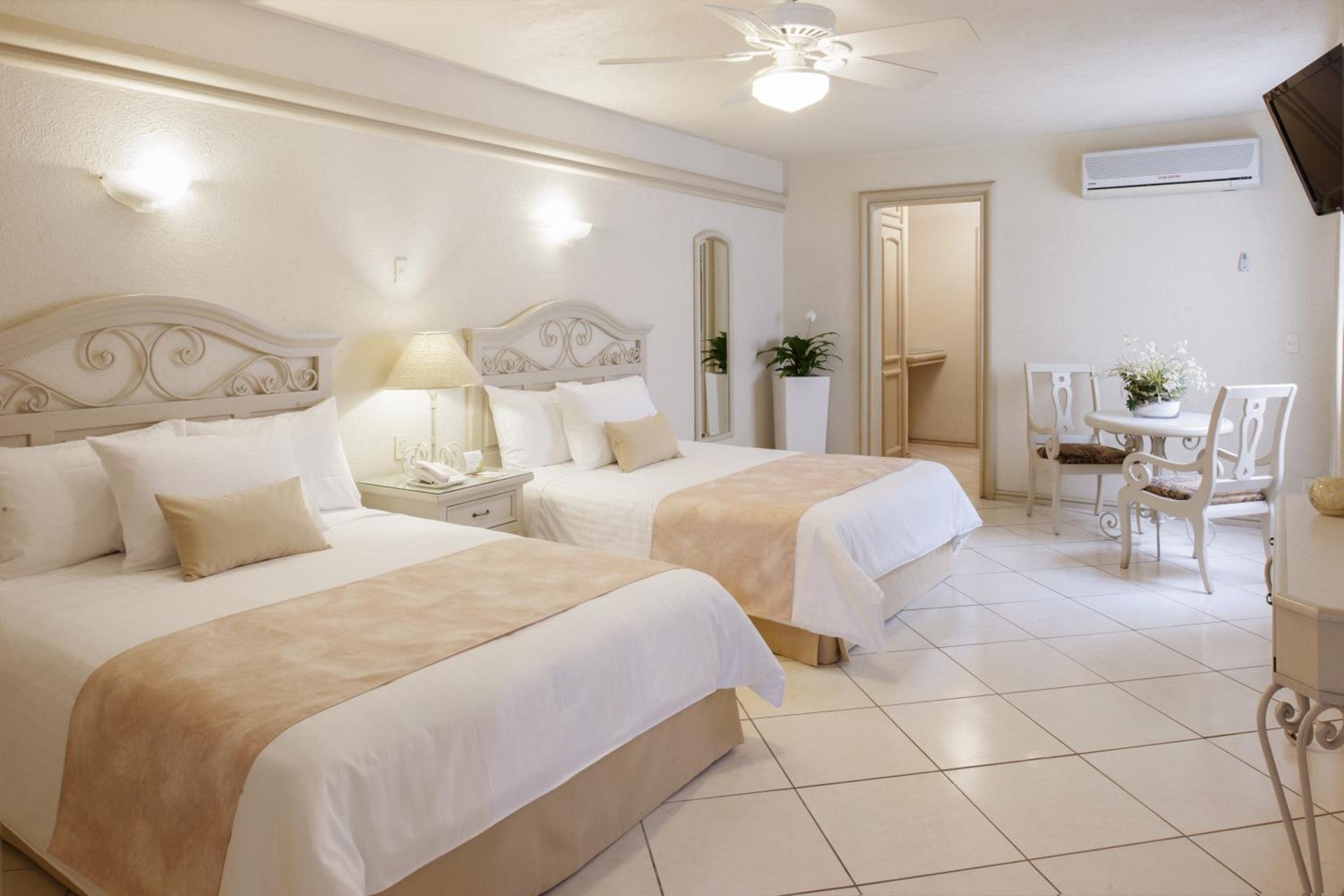 Foto de Hotel & Suites Quinta Magna