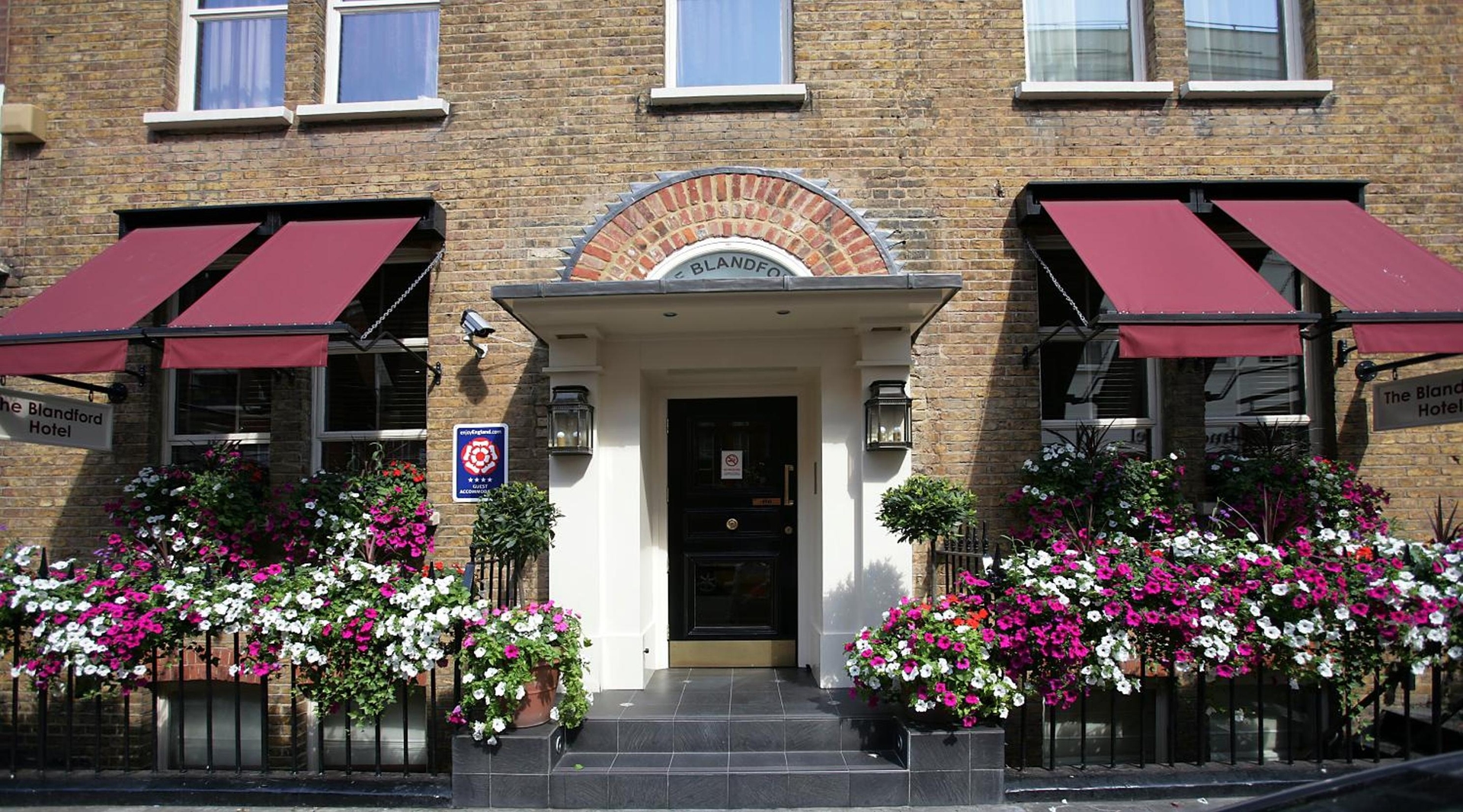 Blandford Hotel, London