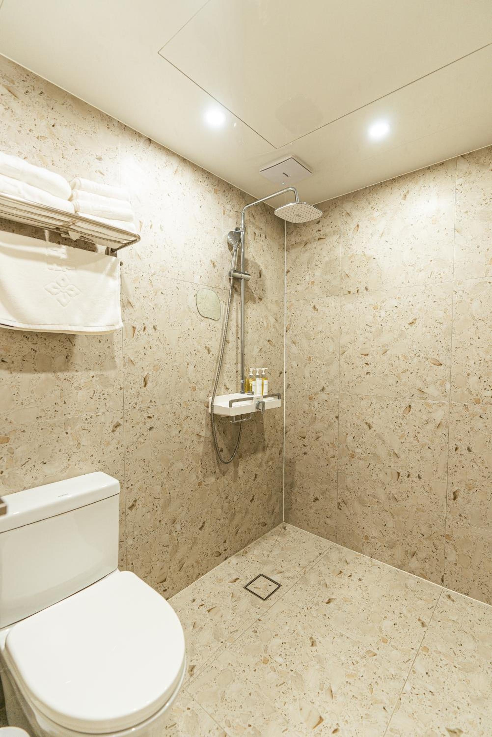 Foto de Hotel The Grang Seogwipo