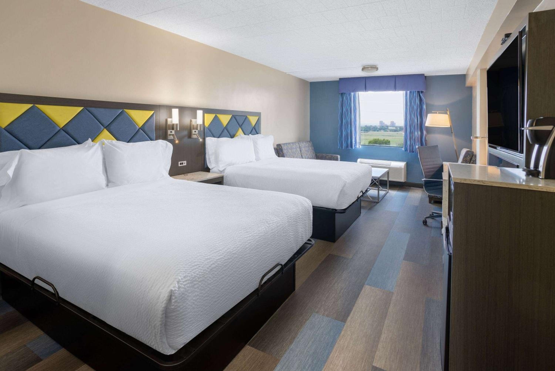 Foto de Days Hotel by Wyndham North Bergen