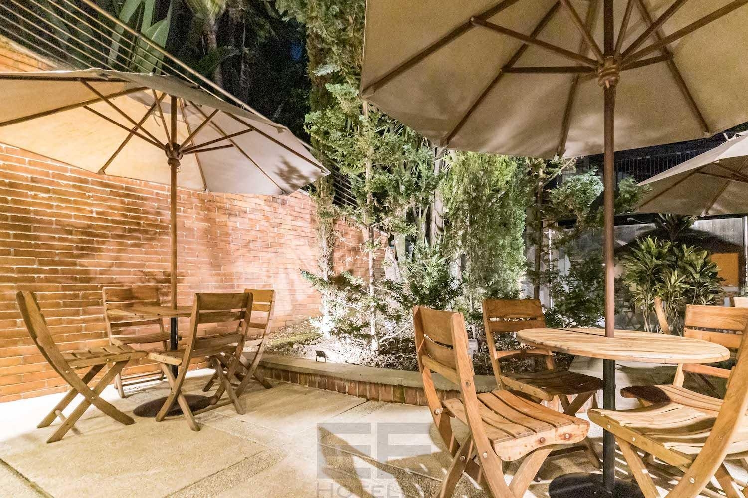 Leblon Suites Hotel Milla de Oro, Poblado